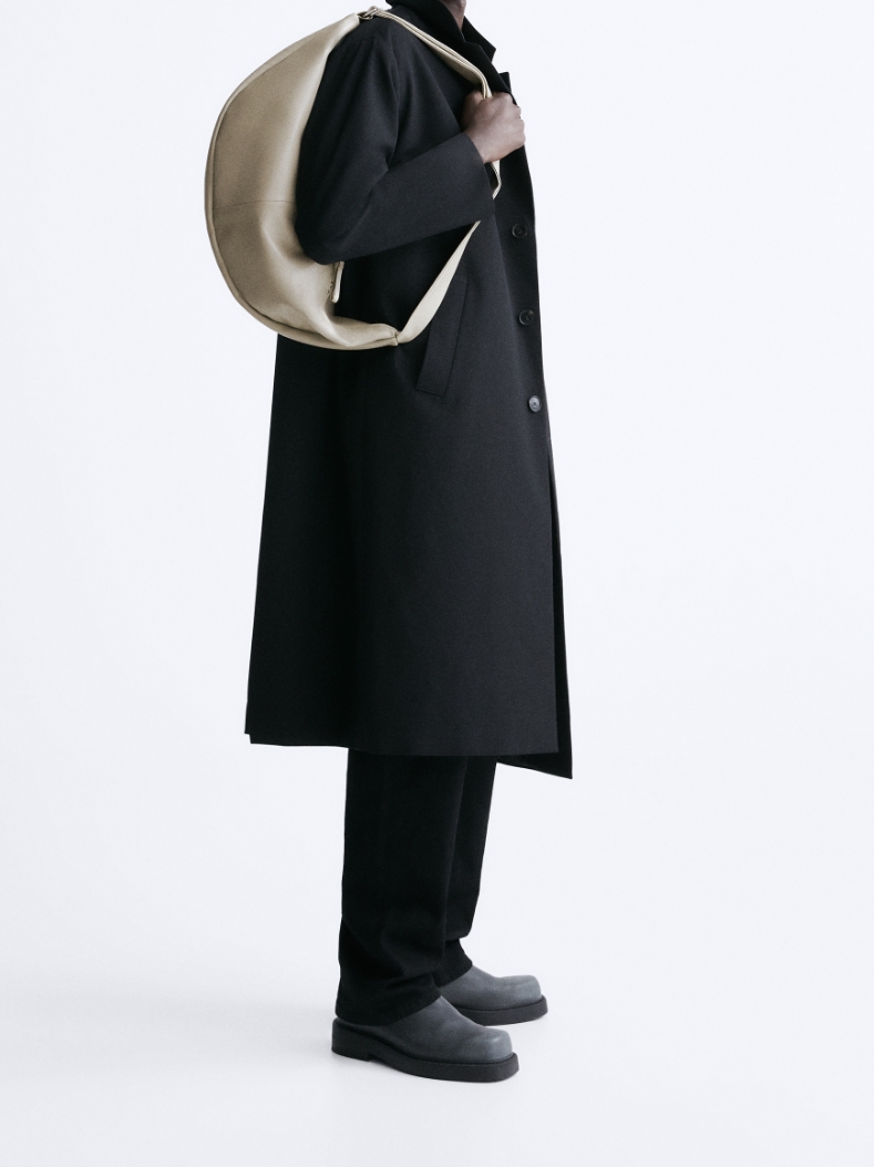 Zara leather Shoulder Bag Cream White, Zara x Ader Error Oversized Wool Coat Black 착용 스타일