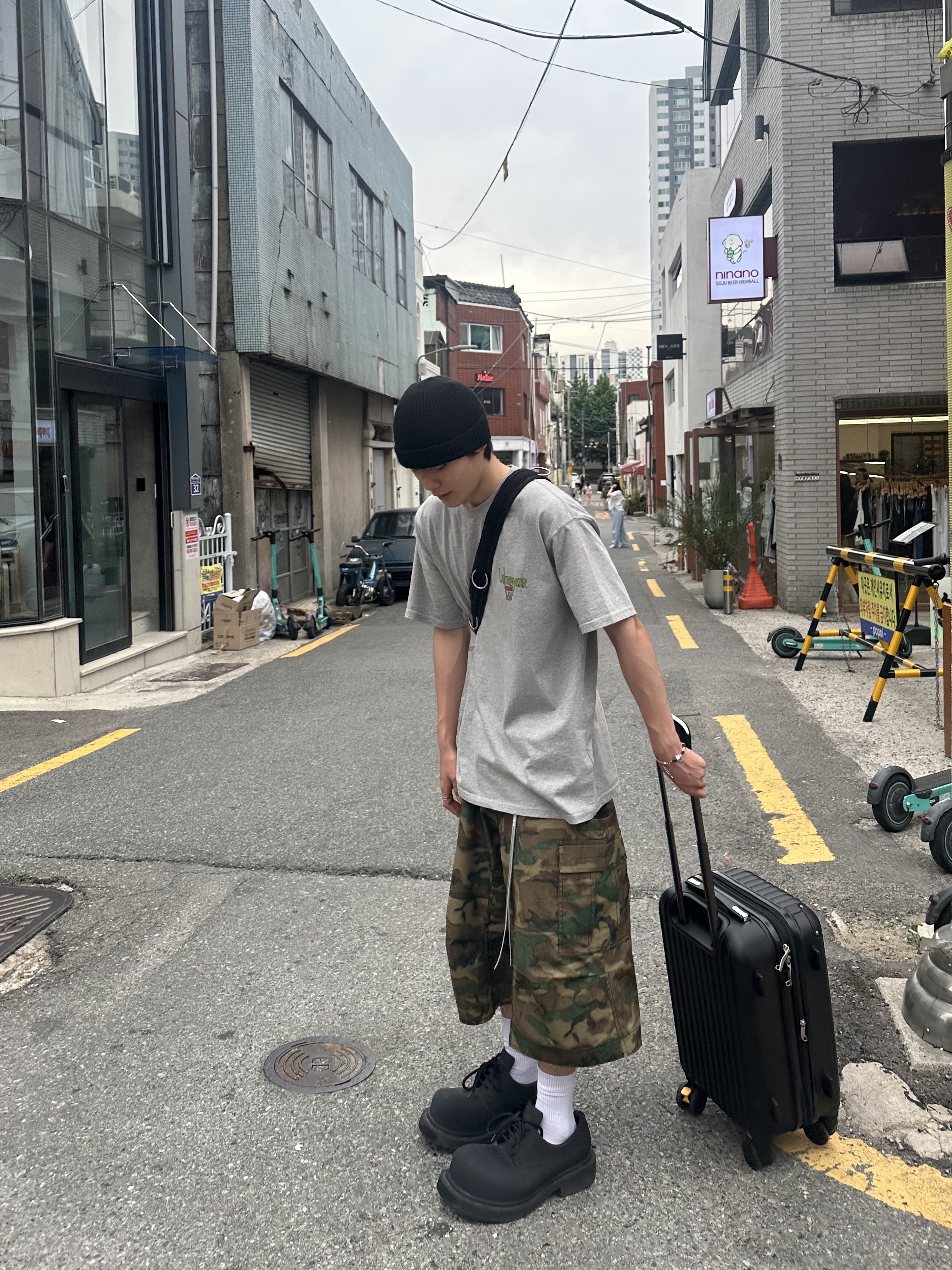Balenciaga Steroid Derby Black 착용 스타일 - 4