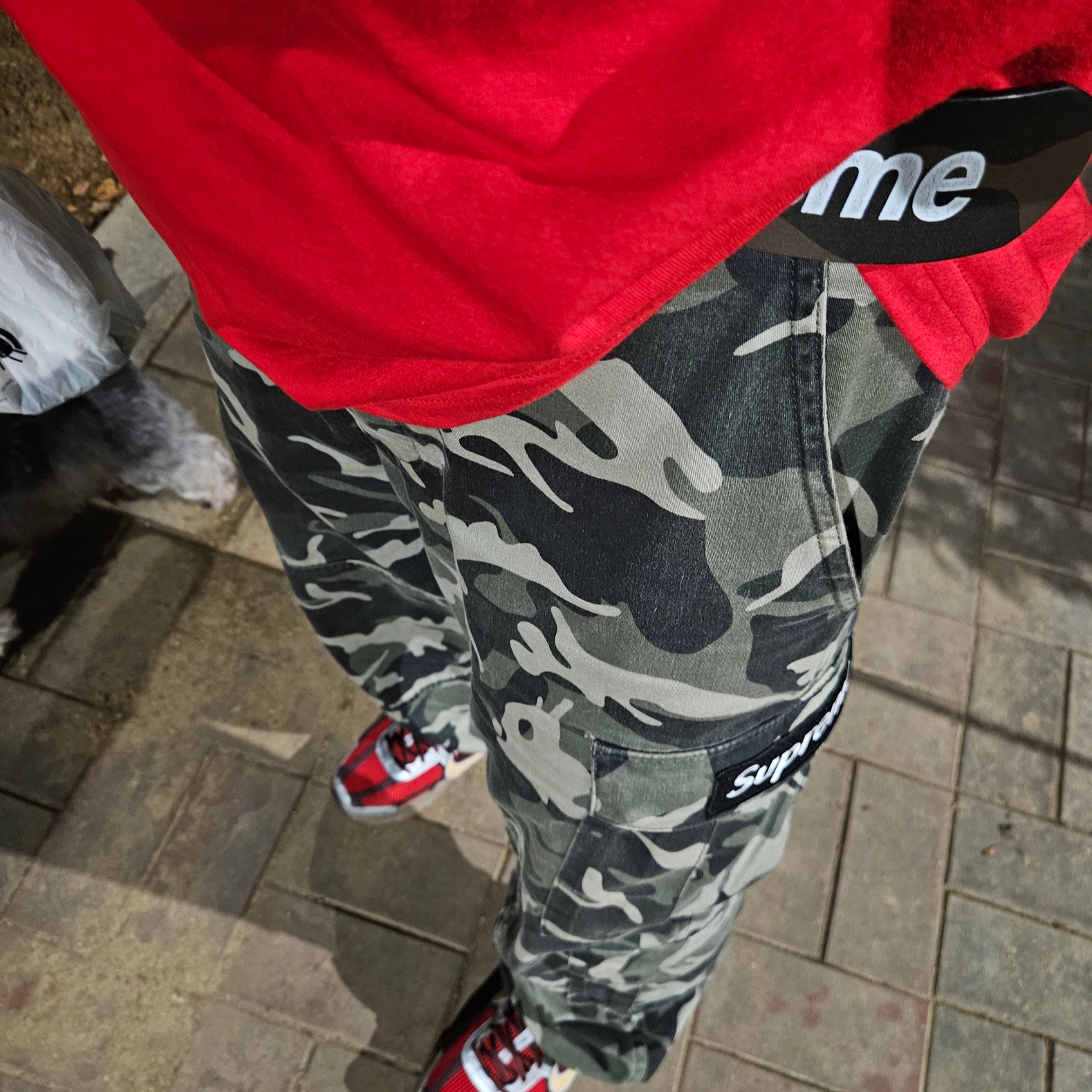 Supreme x Ducati Logos T-Shirt Red - 24SS, Supreme x Ducati 6-Panel Black - 24SS 착용 스타일 - 8