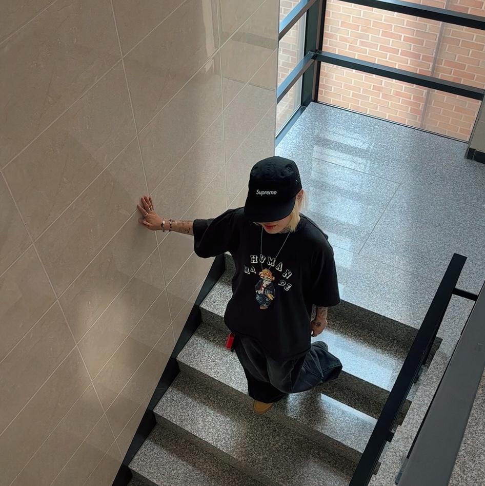 Human Made Graphic T-Shirt #15 Black, Supreme Waxed Cotton Camp Cap Black - 23FW 착용 스타일