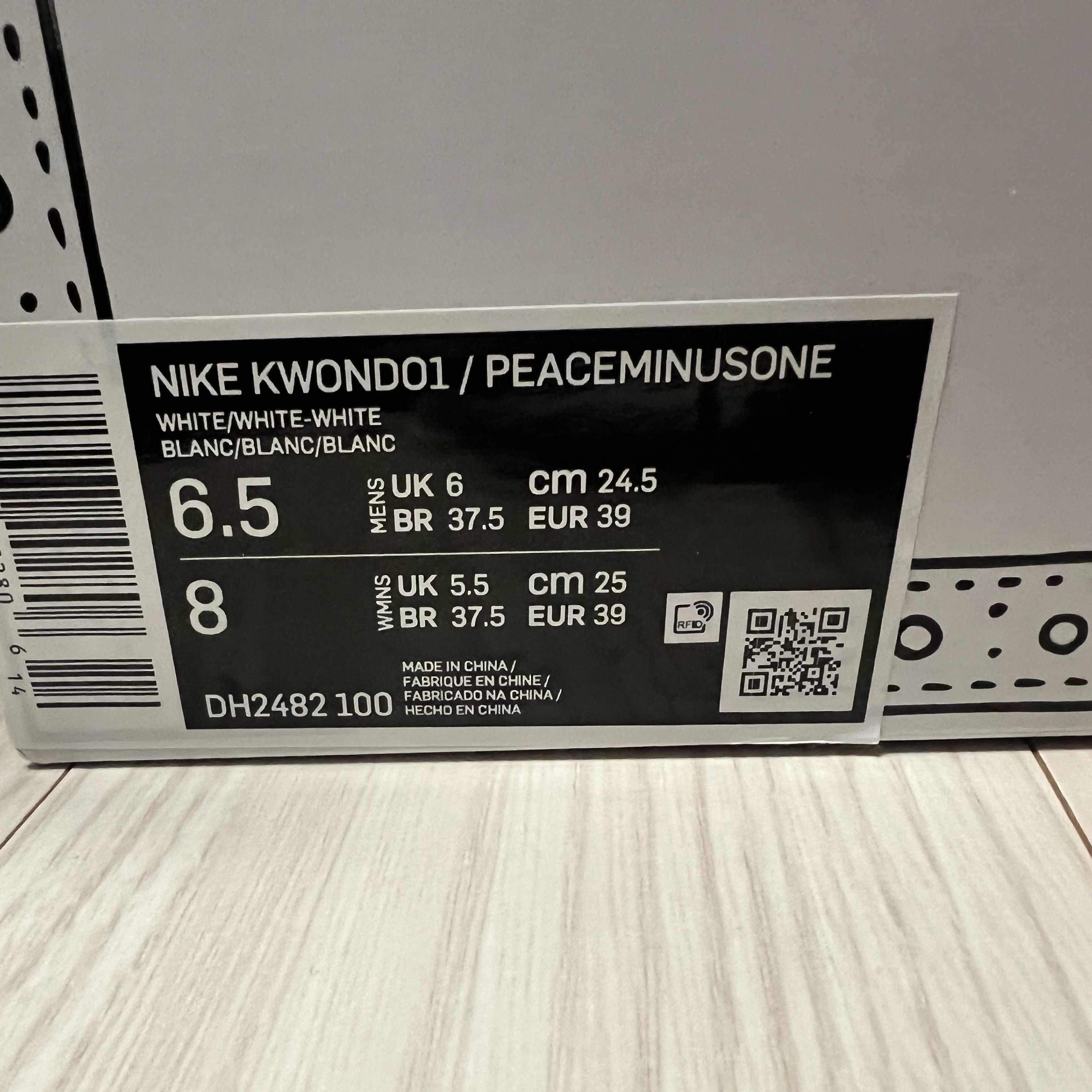 Nike x Peaceminusone Kwondo1 White 착용 스타일 - 6