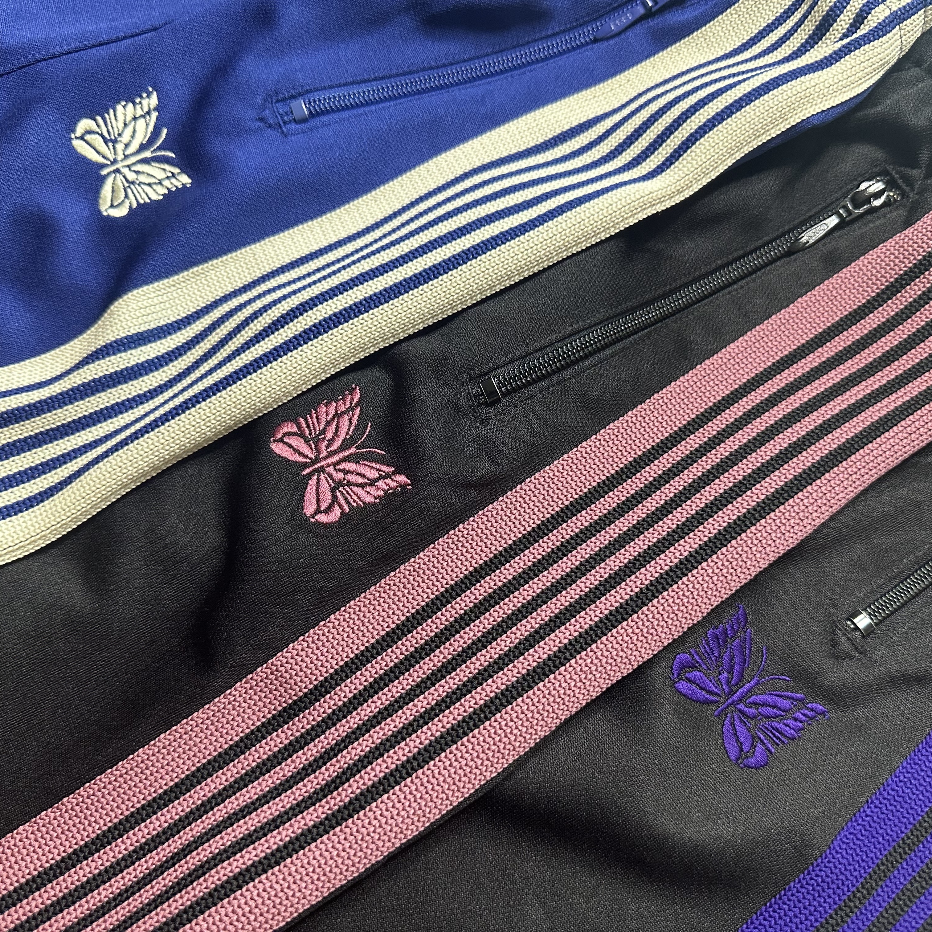 Needles H.D. Track Pants Poly Smooth Royal, Needles H.D. Track Pants Poly Smooth Black 착용 스타일