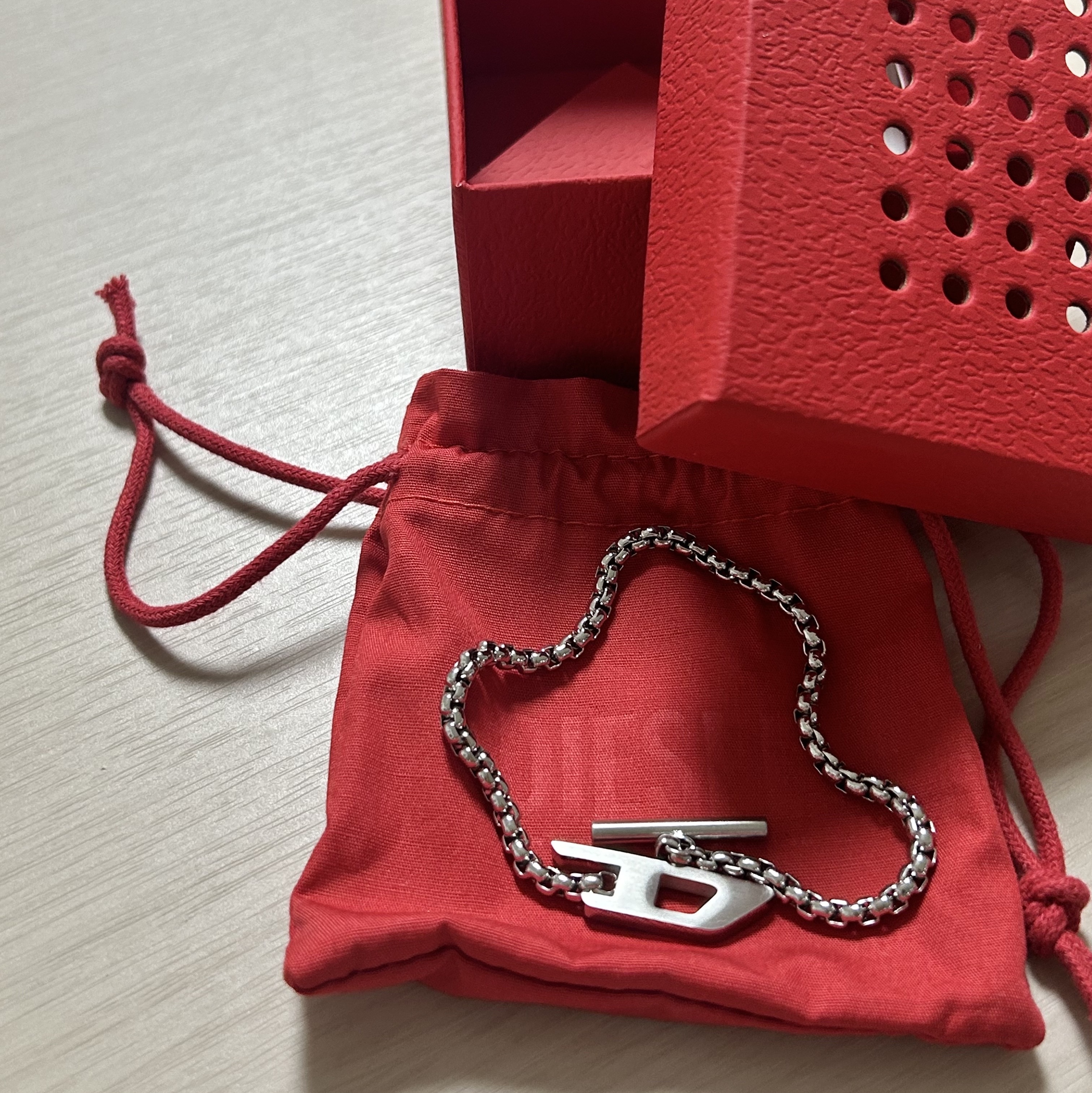 Diesel Dx1476 Stainless Steel Chain Bracelet Silver 착용 스타일