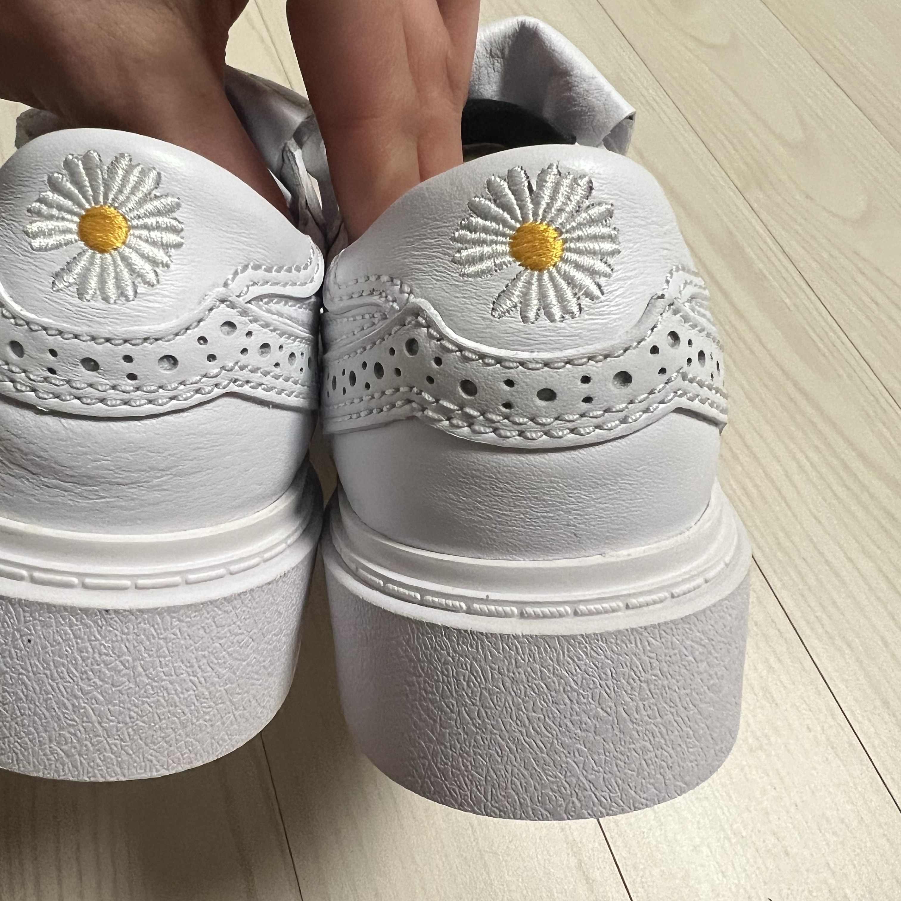 Nike x Peaceminusone Kwondo1 White 착용 스타일 - 5
