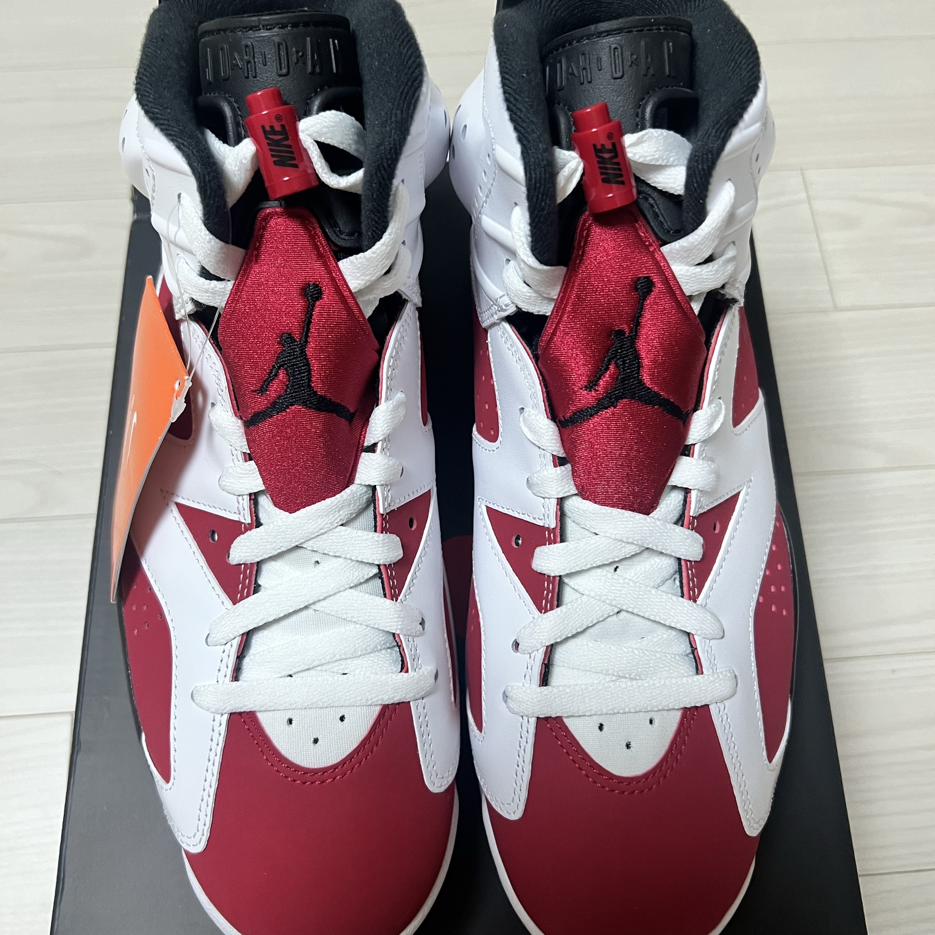 Jordan 6 Retro Carmine 2021 착용 스타일 - 1