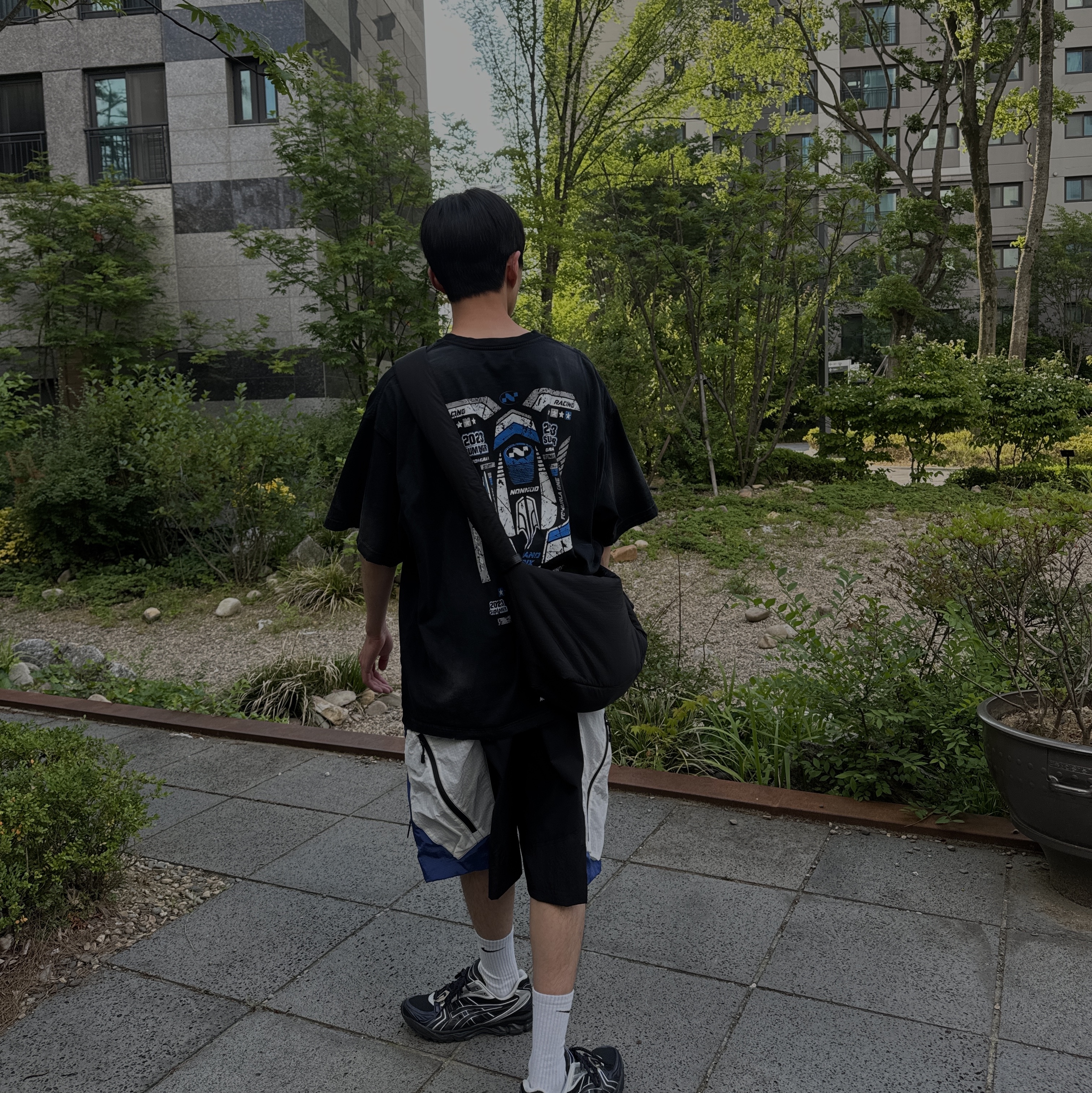 Nonnod Grandprix T-shirt Washed Black, Undermycar Asurada Gashutein 6 AKF-0 Oversized Nylon Shorts Turkish Sea - 24SS 착용 스타일