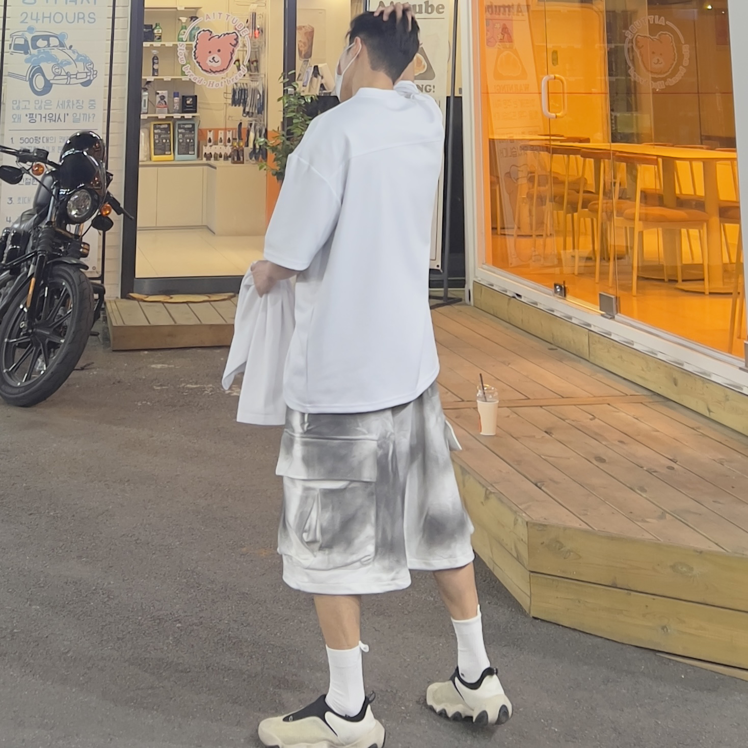 Oakley Factory Team x Brain Dead Flesh White Birch, Oakley Factory Team x Brain Dead Flesh Milk Black 착용 스타일 - 8