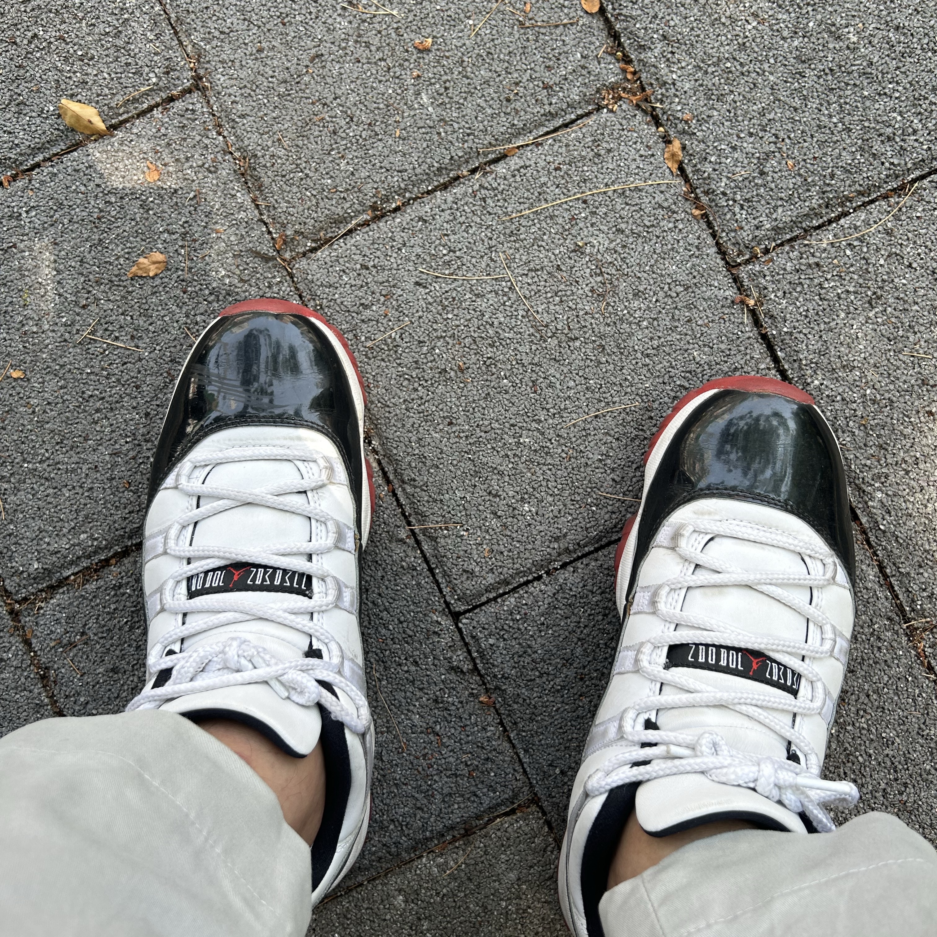 Jordan 11 Retro Low Concord Bred 착용 스타일