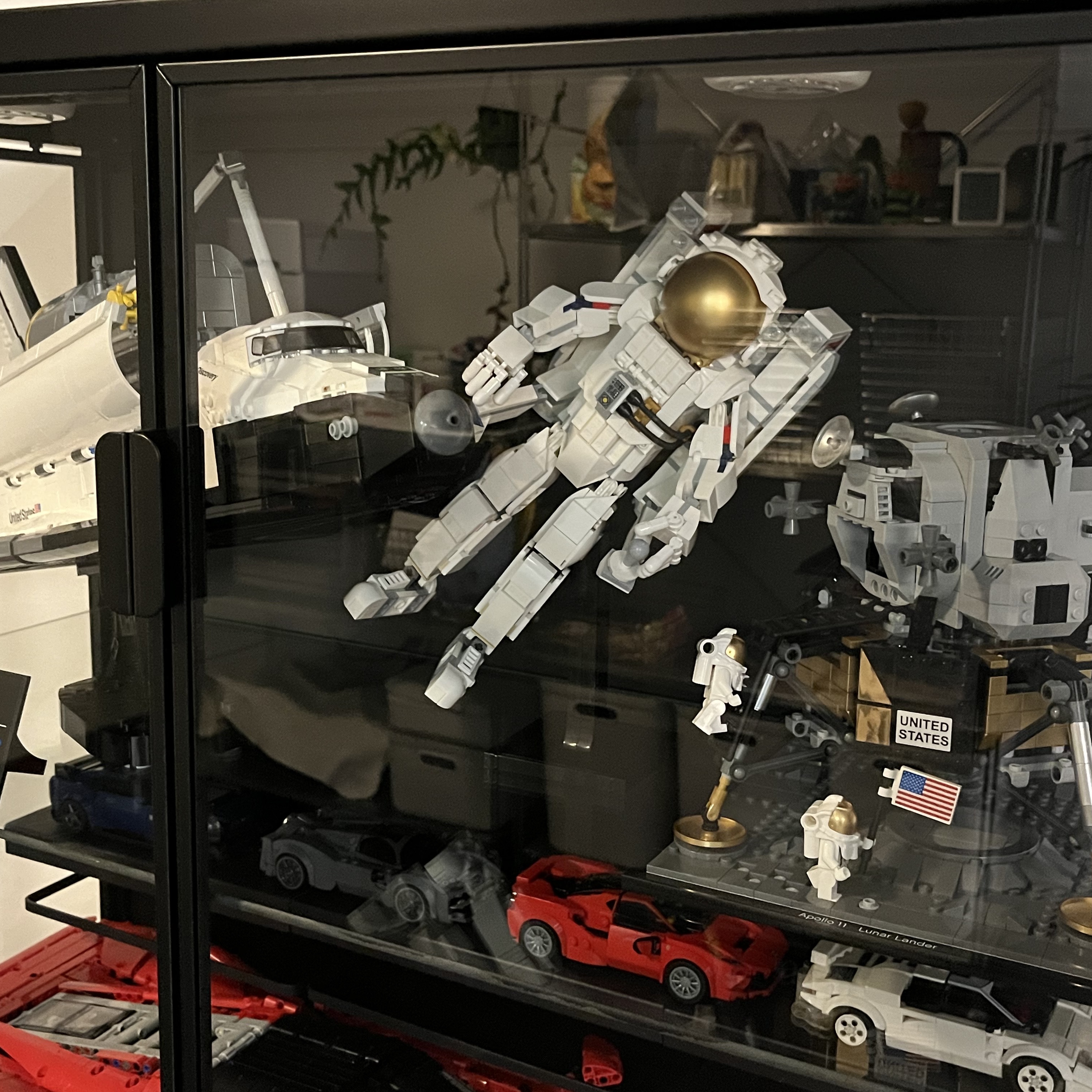 Lego NASA Space Shuttle Discovery, Lego NASA Apollo 11 Lunar Lander 착용 스타일 - 3