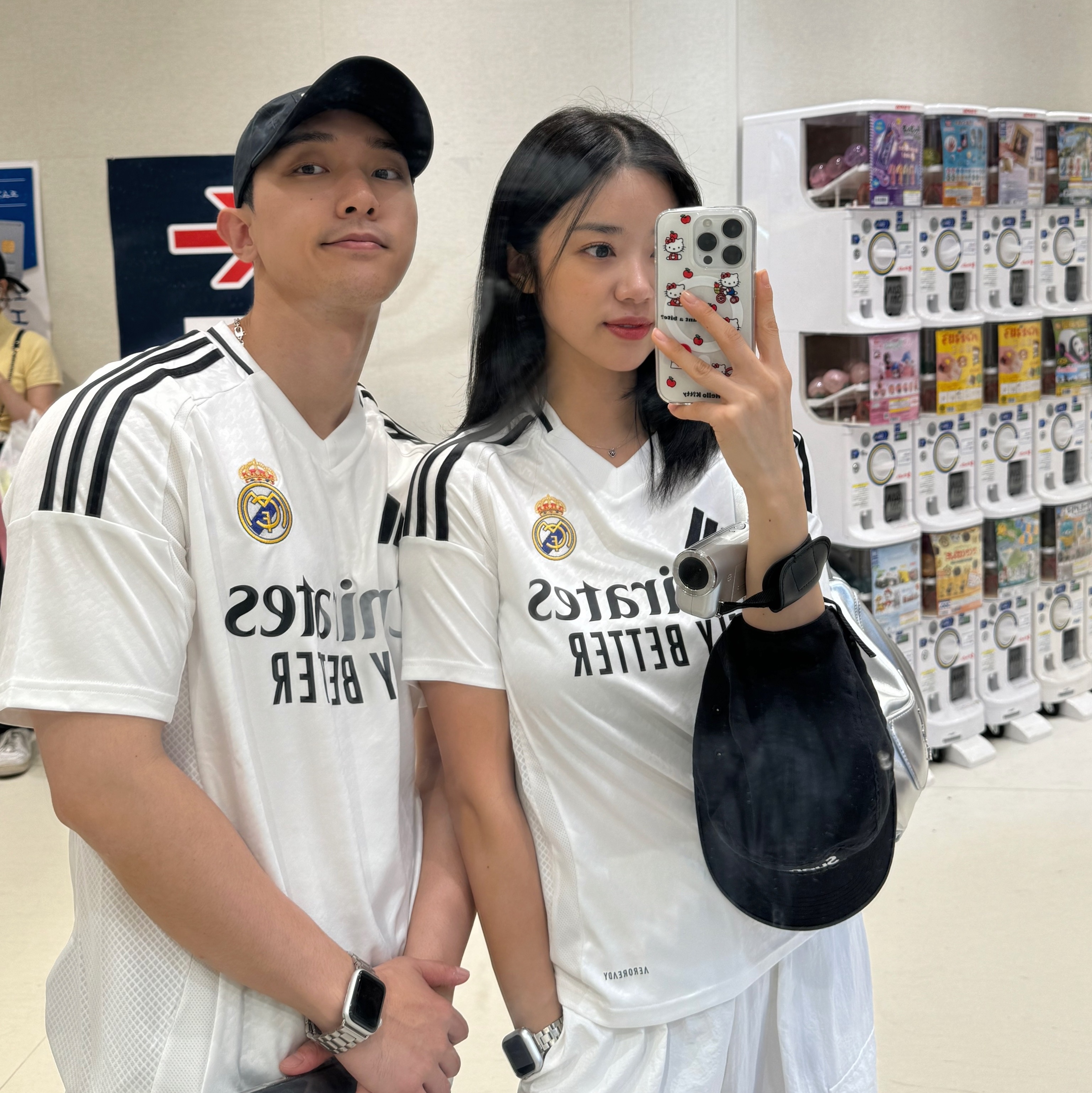 Adidas Real Madrid 2024/25 Home Jersey White - KR Sizing (Non Marking Ver.), Supreme Ventile Camp Cap Black - 22FW 착용 스타일 - 4