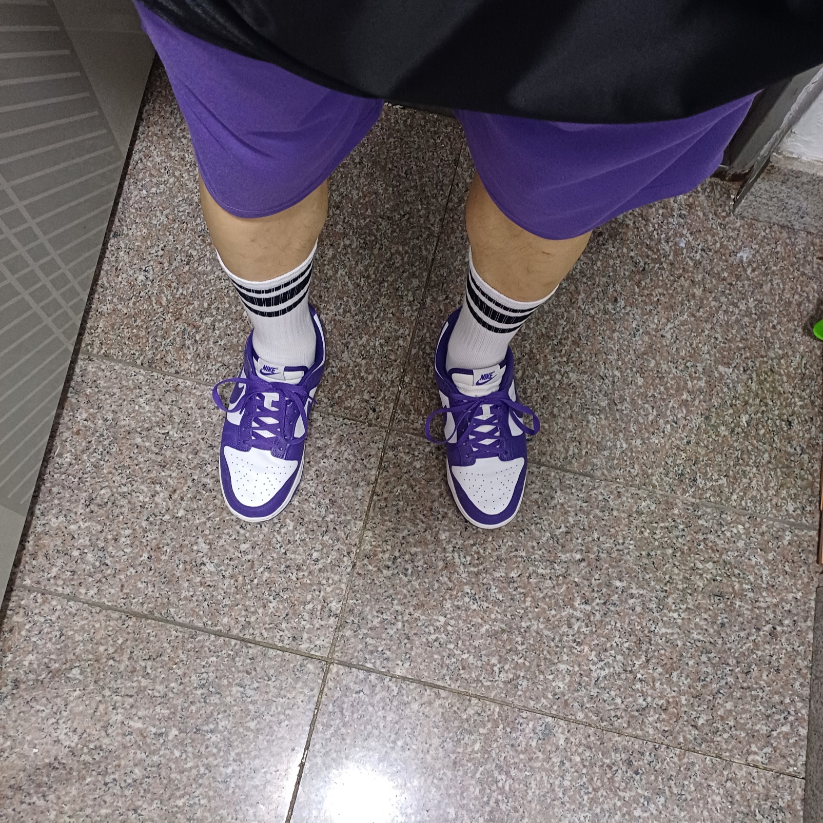Nike Dunk Low Retro Championship Court Purple 착용 스타일