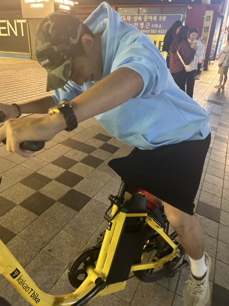 KREAM 프로필 이미지