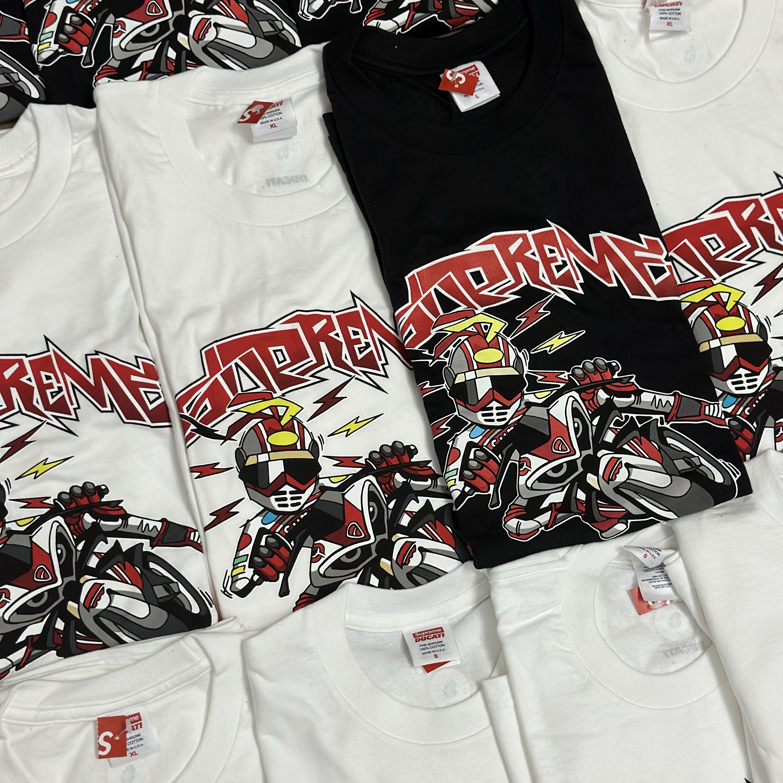 Supreme x Ducati Bike T-Shirt Black - 24SS 착용 스타일 - 1