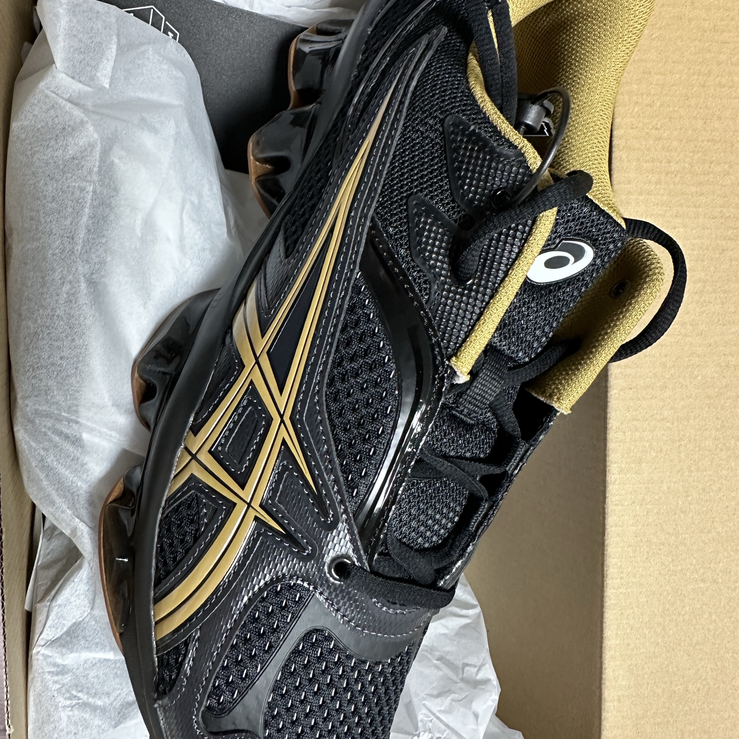 Asics x Kiko Kostadinov Gel-Quantum Zientzia Black Brown 착용 스타일