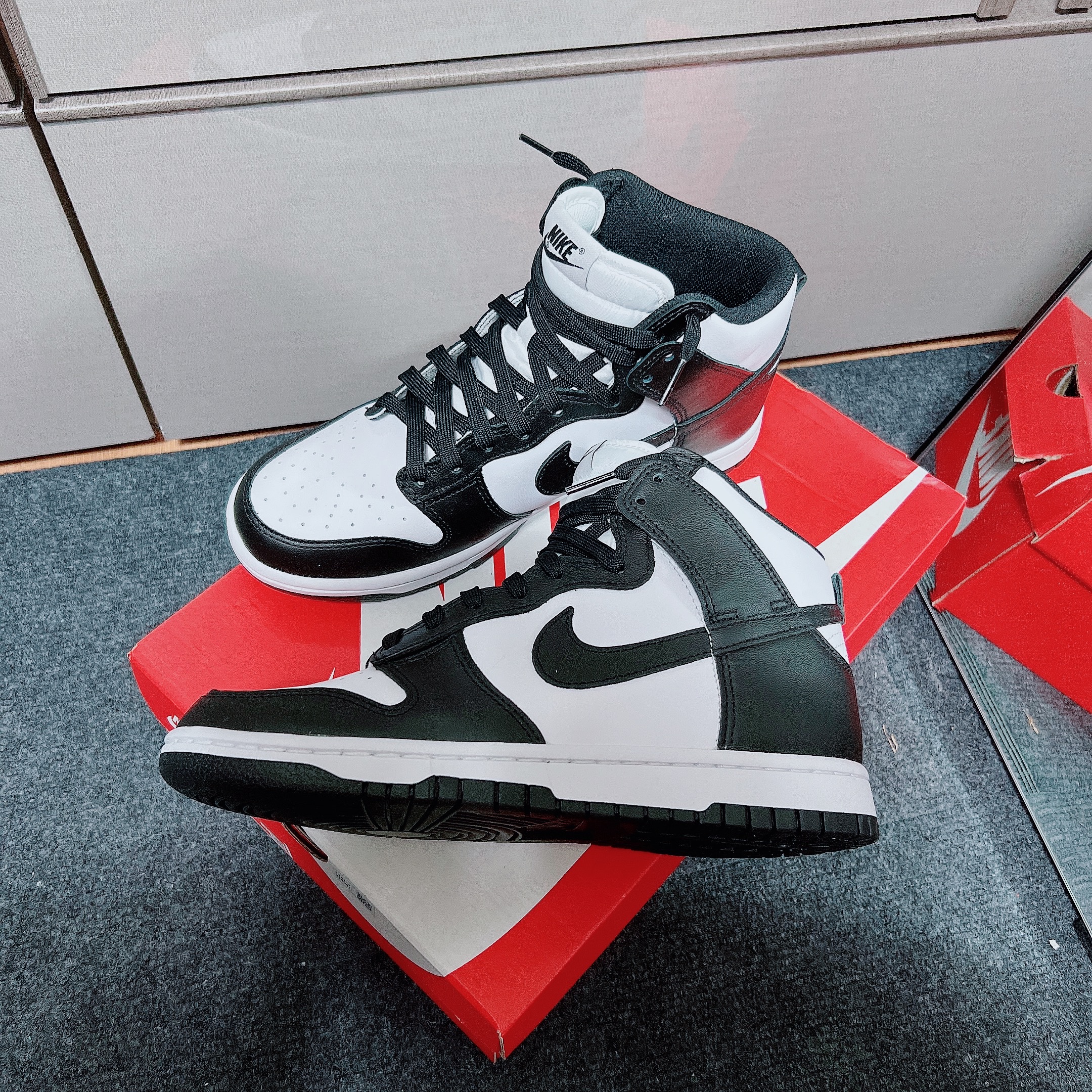 Nike Dunk High Retro Championship White 착용 스타일 - 2