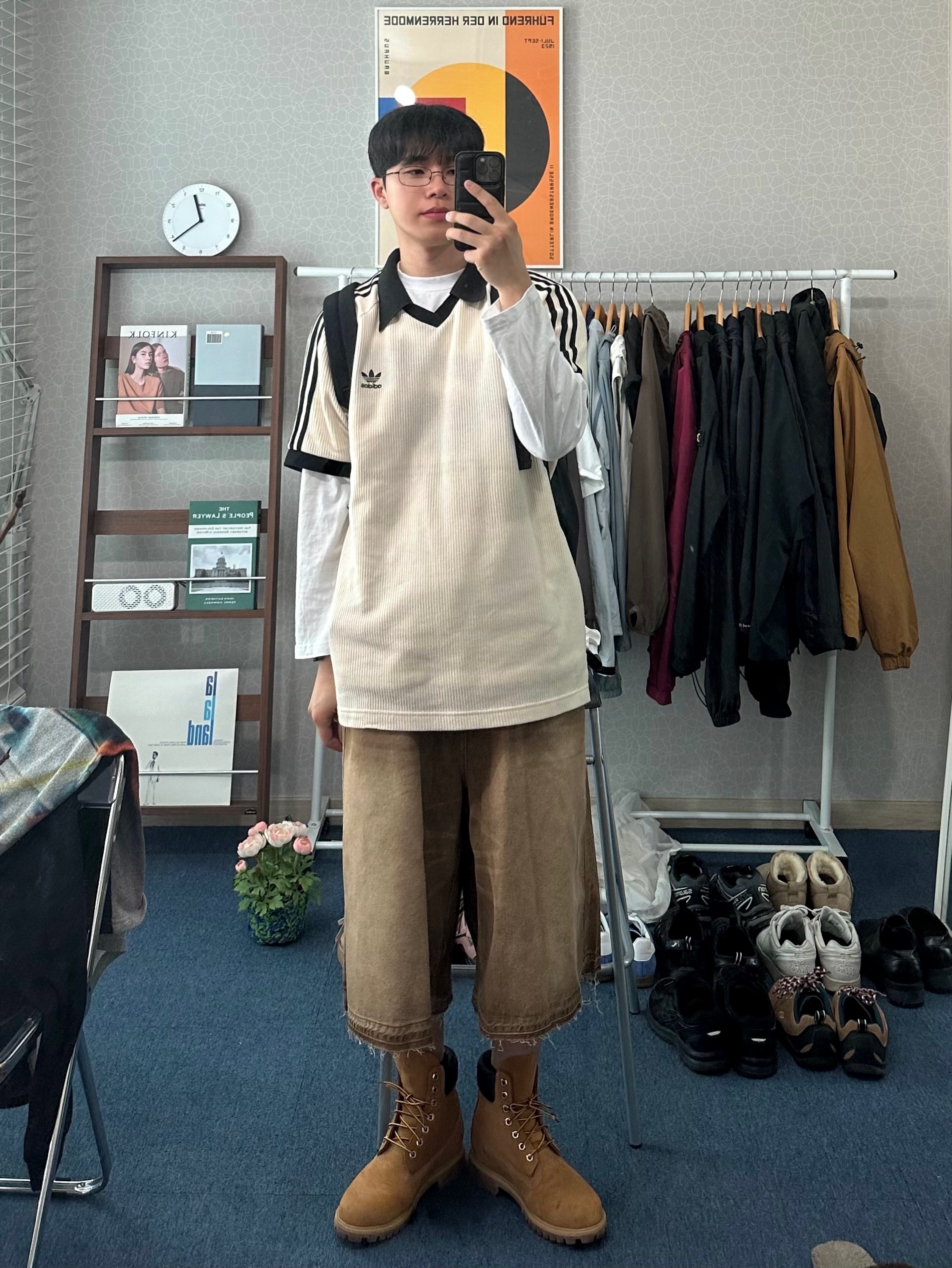 Adidas Adicolor Classics Waffle Polo Shirt Wonder White - KR Sizing, Timberland Premium 6 inch Waterproof Boot Wheat Nubuck - Wide 착용 스타일 - 1