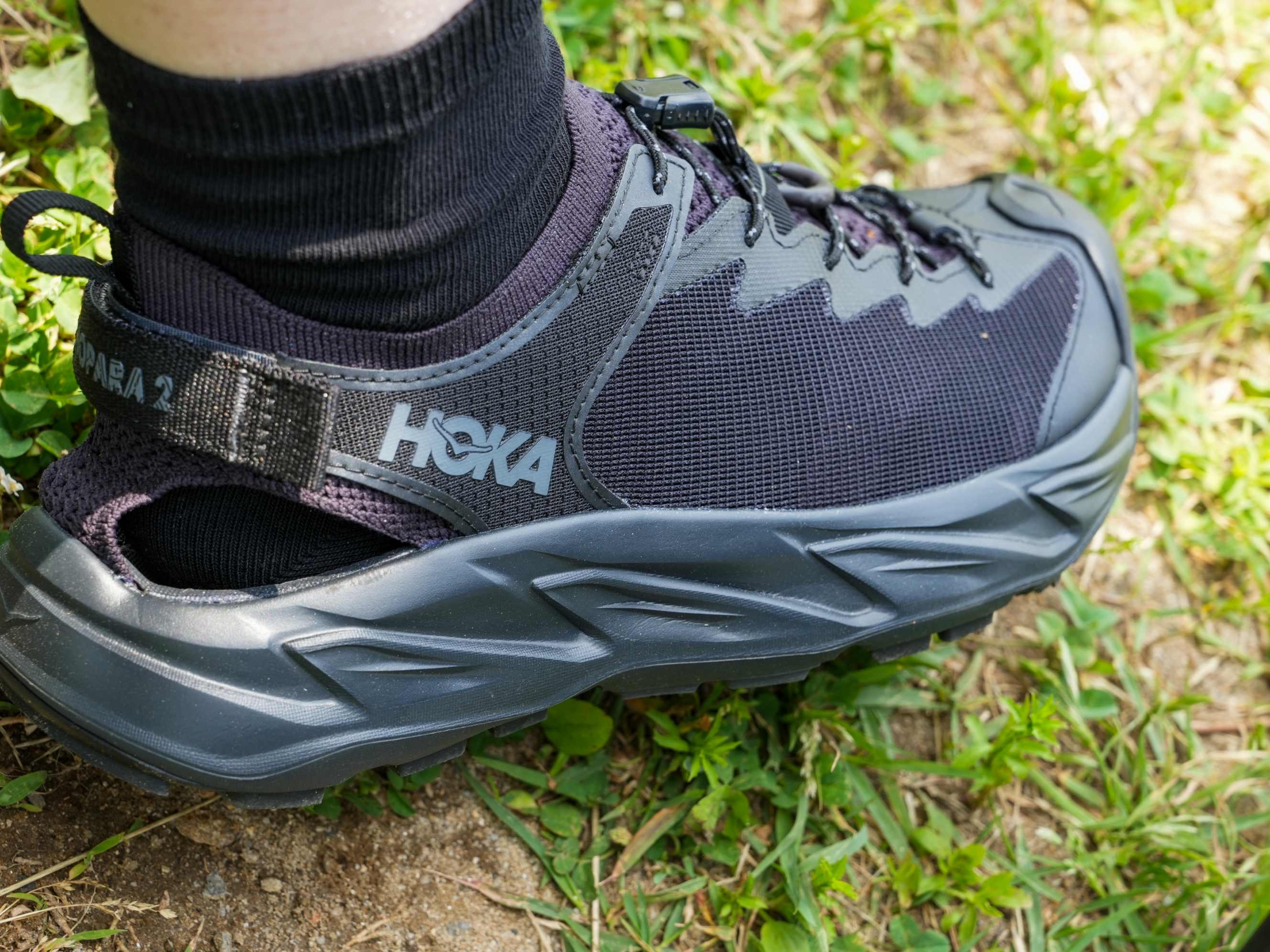 Hoka Hopara 2 Black 착용 스타일 - 2