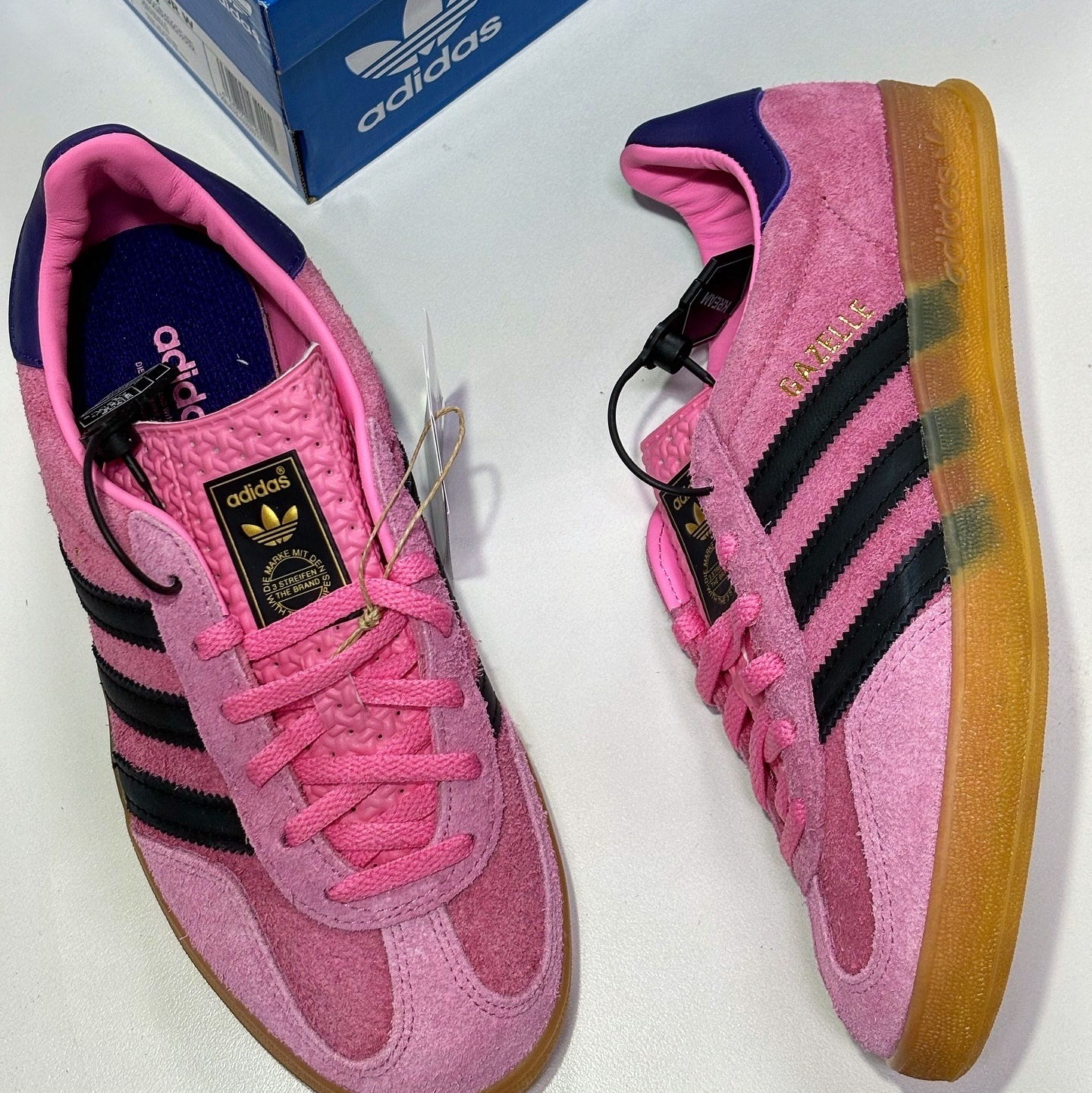 (W) Adidas Gazelle Indoor Bliss Pink 착용 스타일 - 3