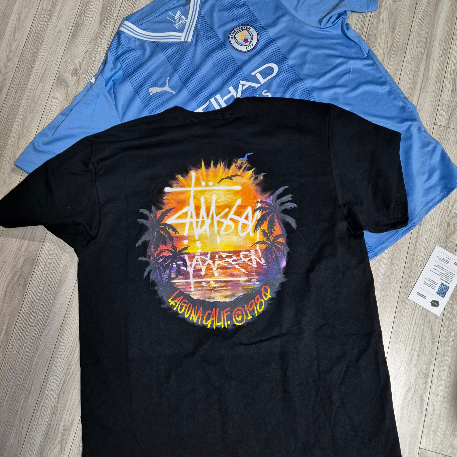 Stussy Sunset T-Shirt Black 착용 스타일 - 2