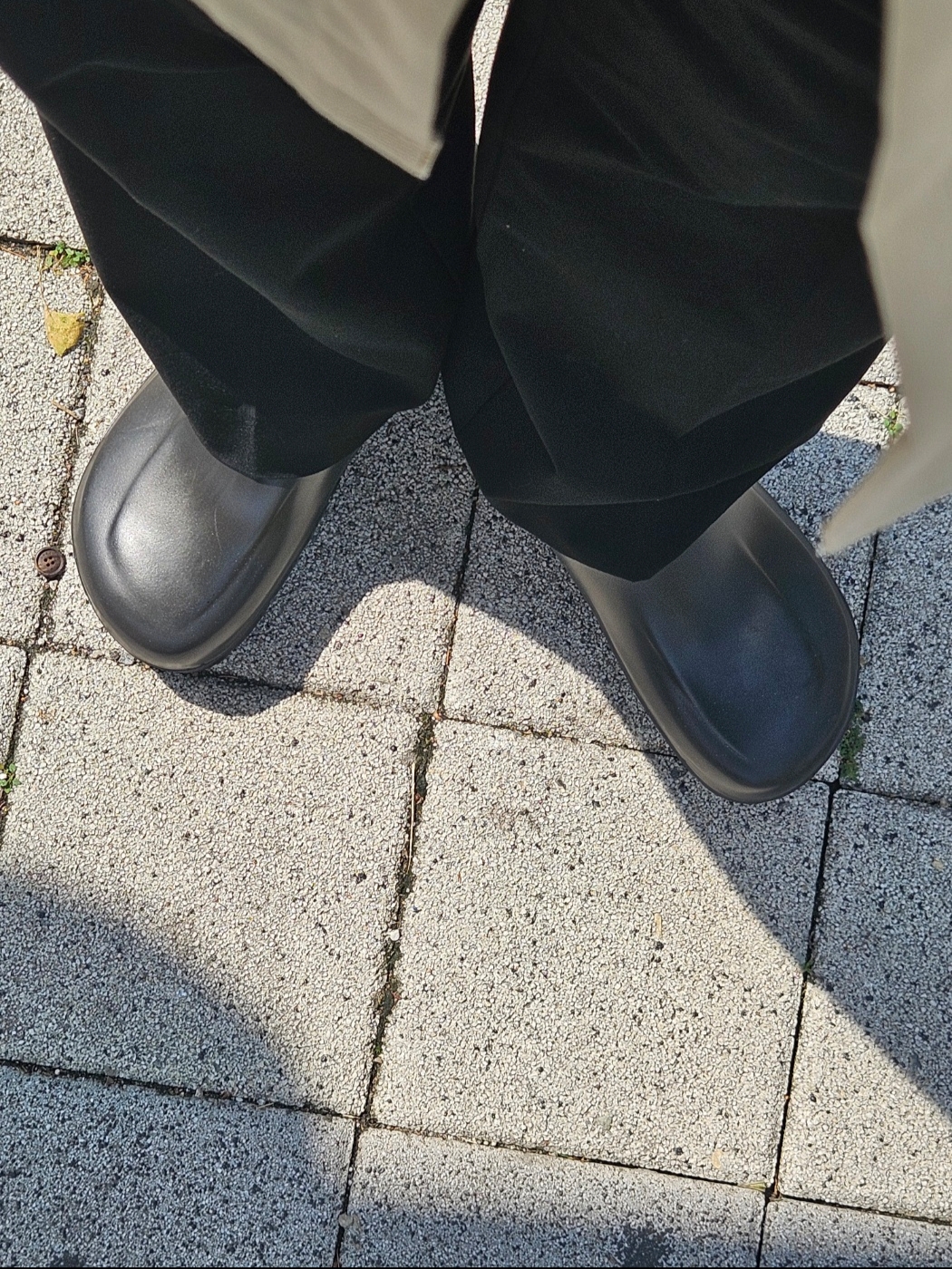 Birkenstock x Ader Error A630 Black 착용 스타일 - 2