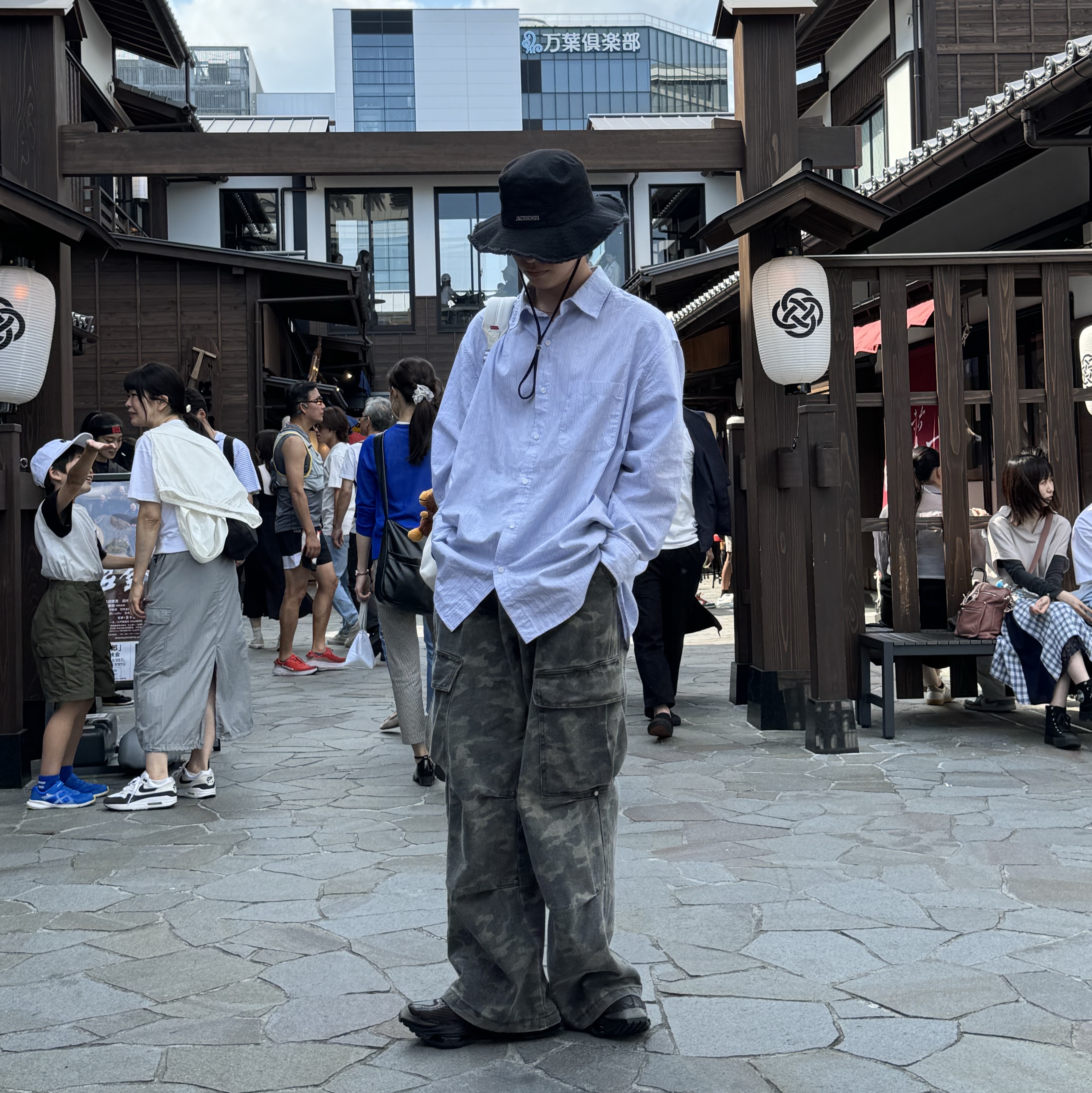 Nike x Matthew M Williams Zoom 004 Baroque Brown, Jacquemus Le Bob Artichaut Bucket Hat Black 착용 스타일 - 1