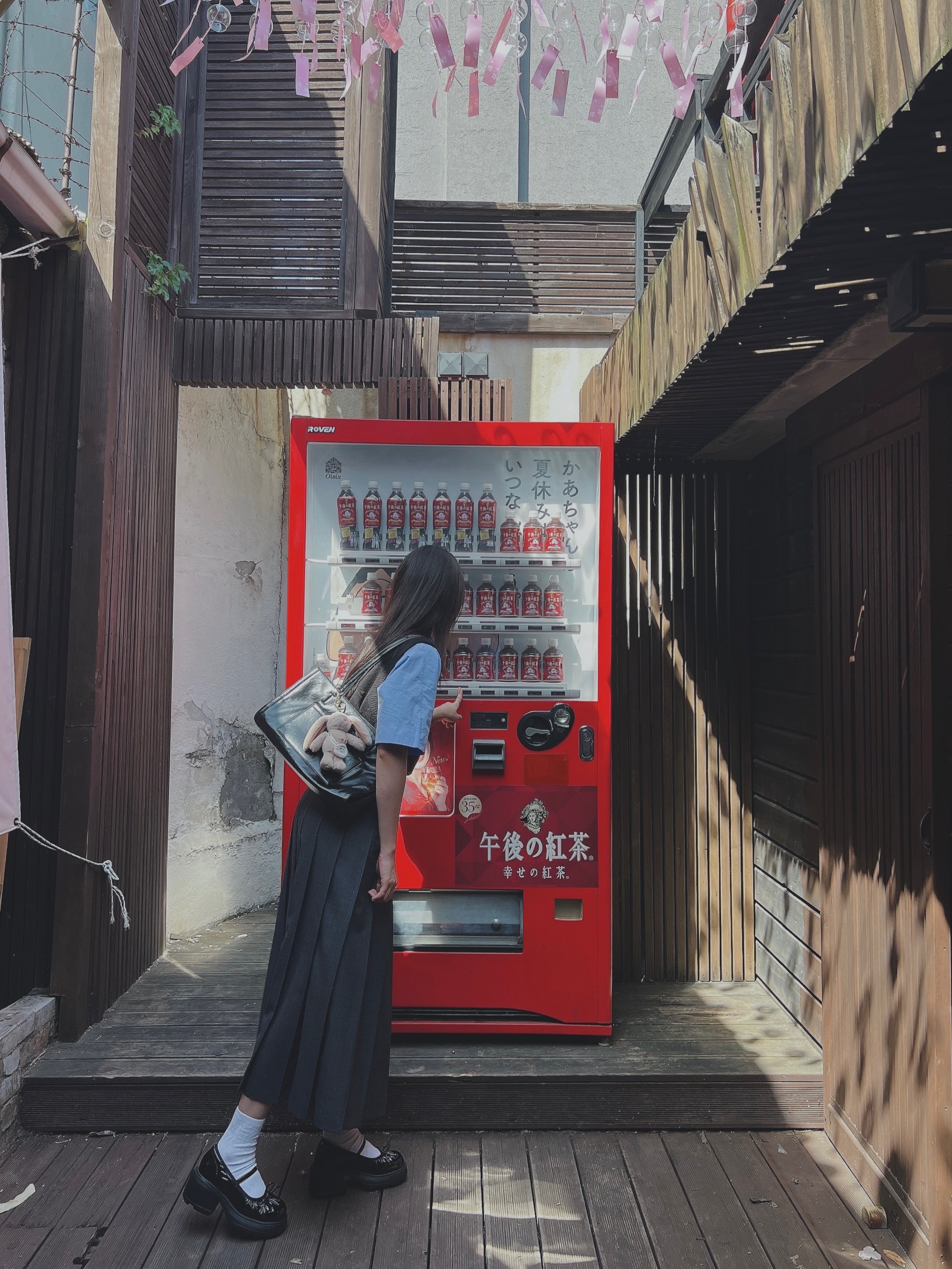 Stand Oil Oblong Bag Stitch Black 착용 스타일 - 3