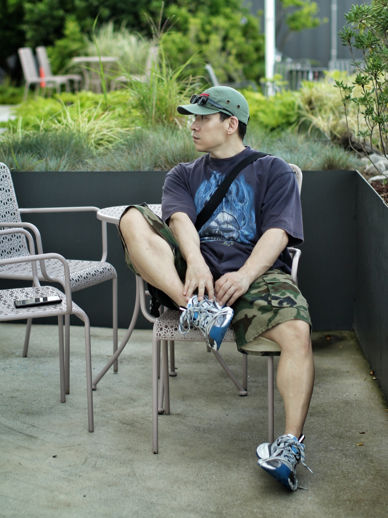 Supreme Military Camp Cap Olive - 24SS, Balenciaga 3XL Sneakers Grey White Blue 착용 스타일 - 1