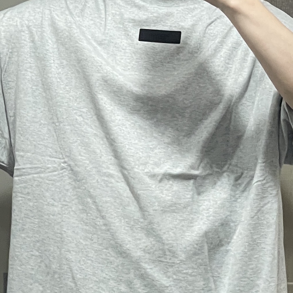 Essentials Crewneck T-Shirt Light Heather Grey - 24SS 착용 스타일