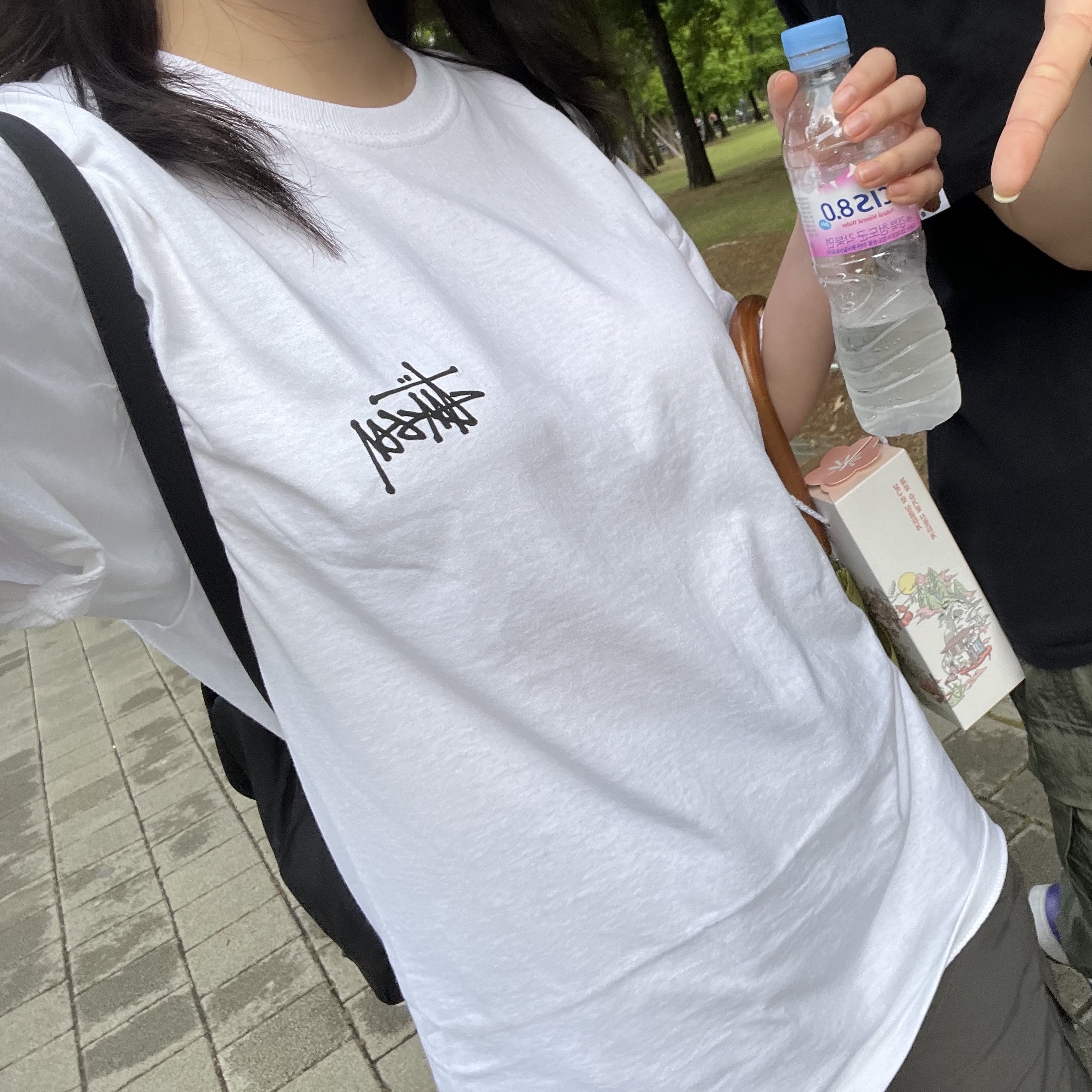 Stussy Basic Stussy T-Shirt White 2024, 2025 착용 스타일 - 2