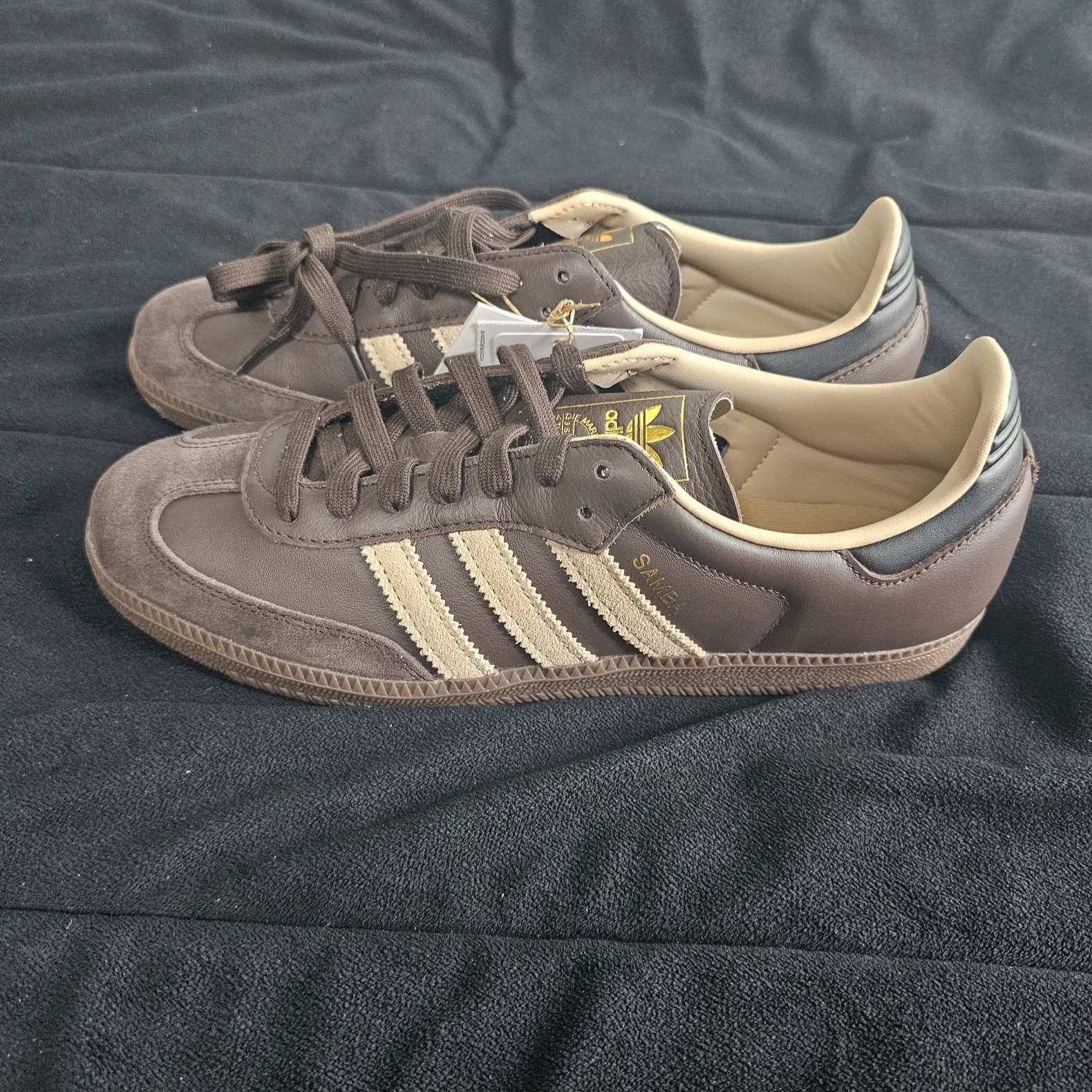 Adidas Samba OG Dark Brown Clay Brown 착용 스타일 - 1