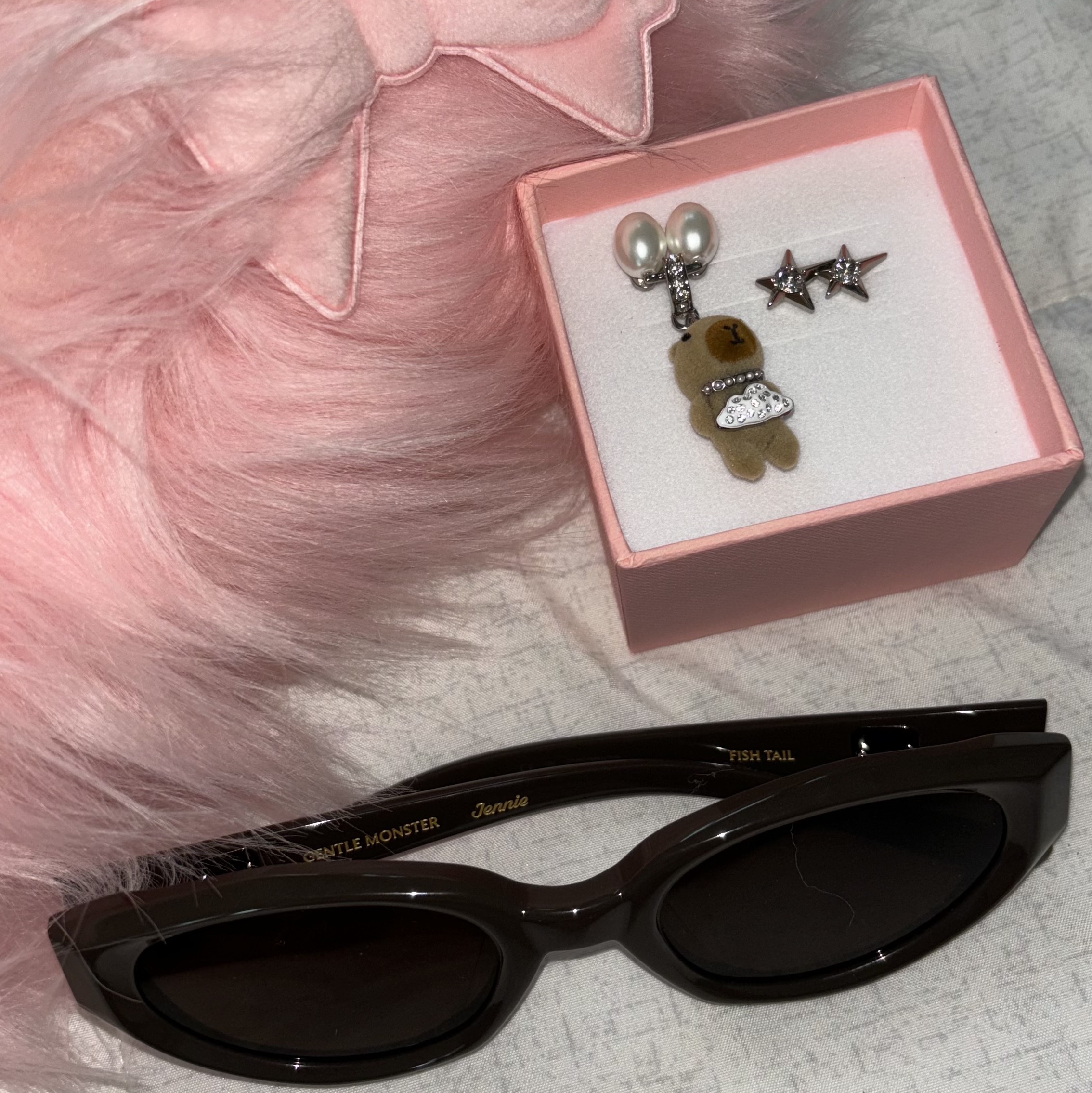 Gentle Monster x Jennie Jentle Salon Petite Cooing, Gentle Monster x Jennie Jentle Salon Cupiece 착용 스타일
