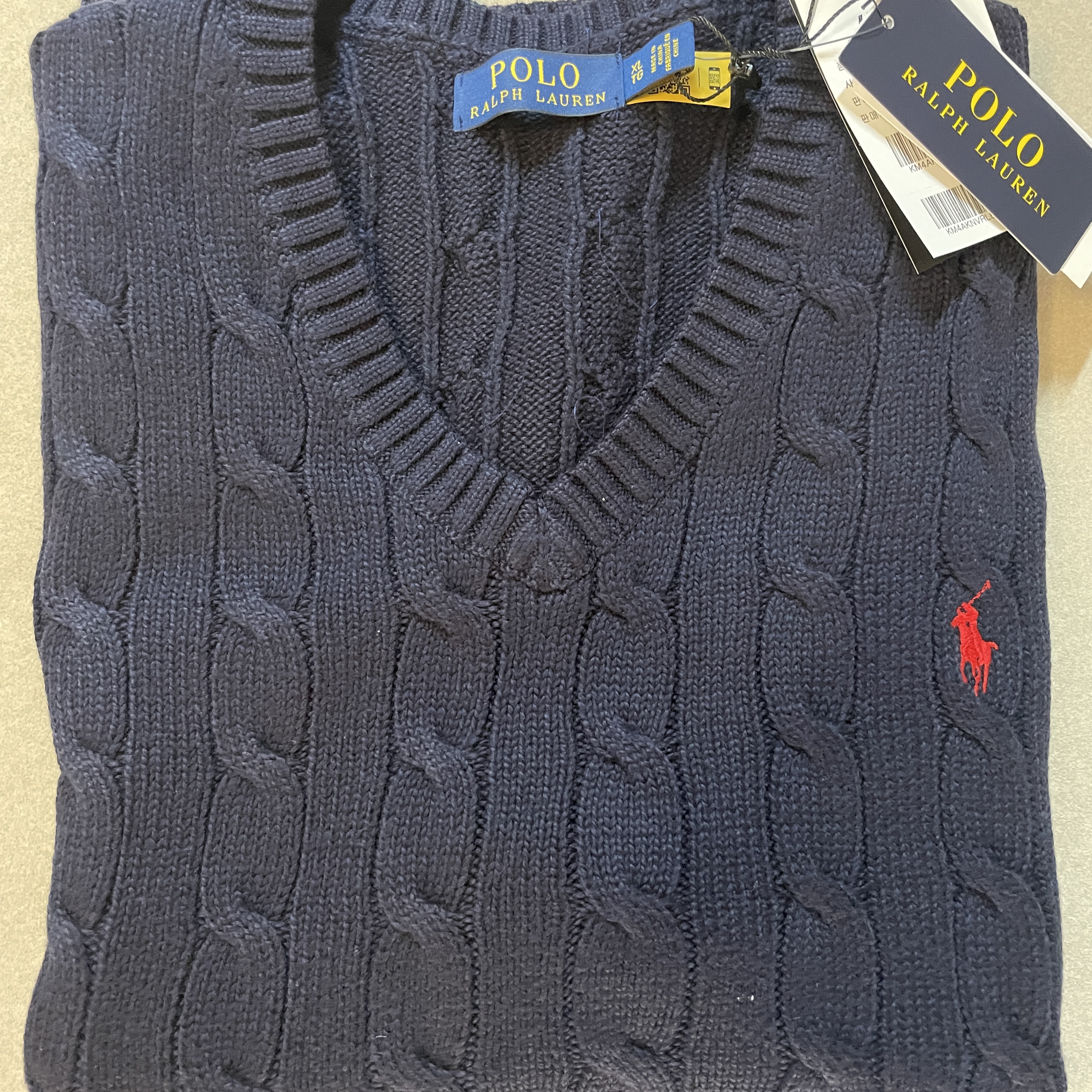 [30%적립] Polo Ralph Lauren Cable Knit Cotton Sweater Vest Blue 착용 스타일