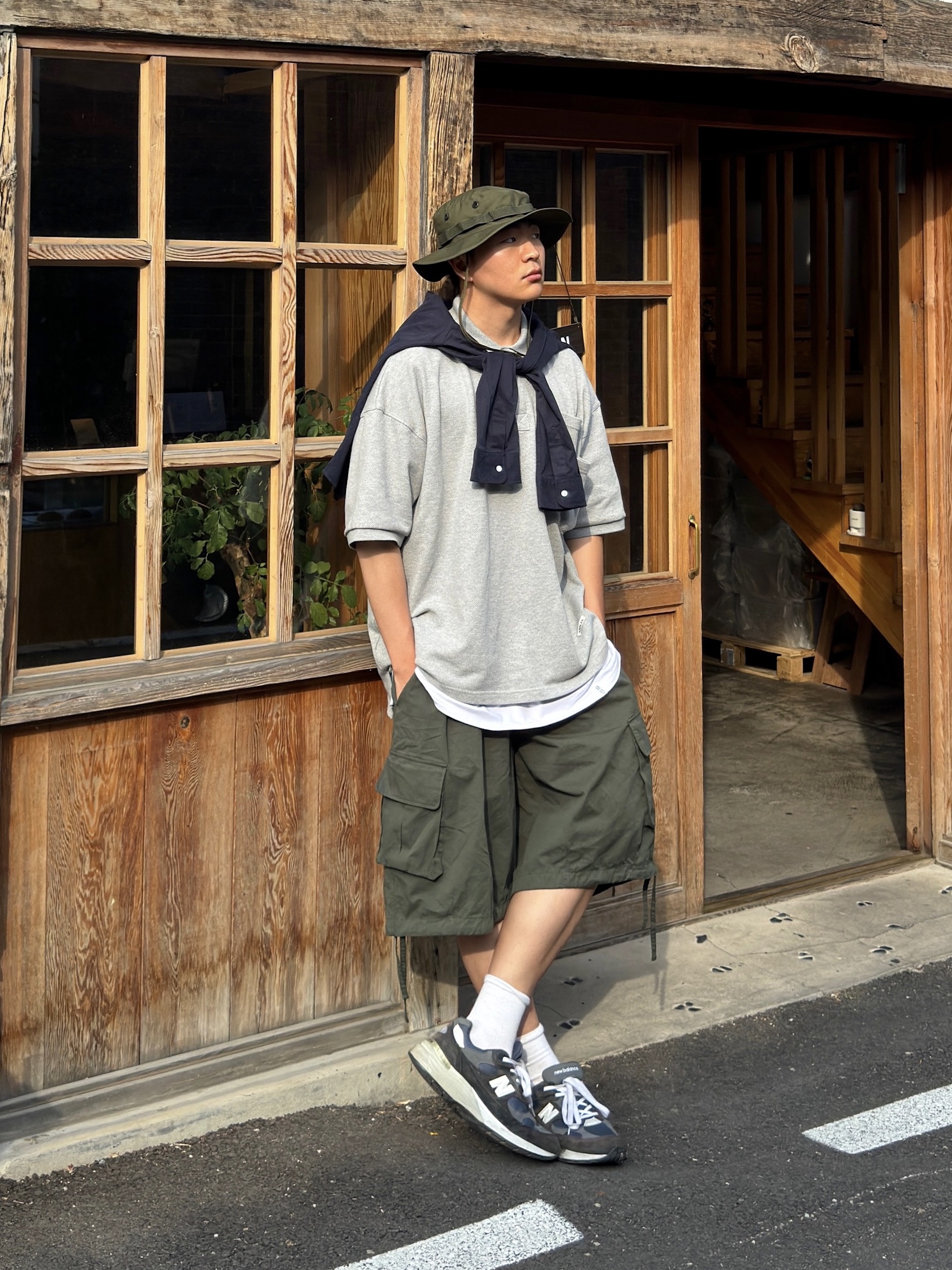 New Balance 992 Made in USA Navy, YMCL KY Jungle Hat Olive 착용 스타일 - 1