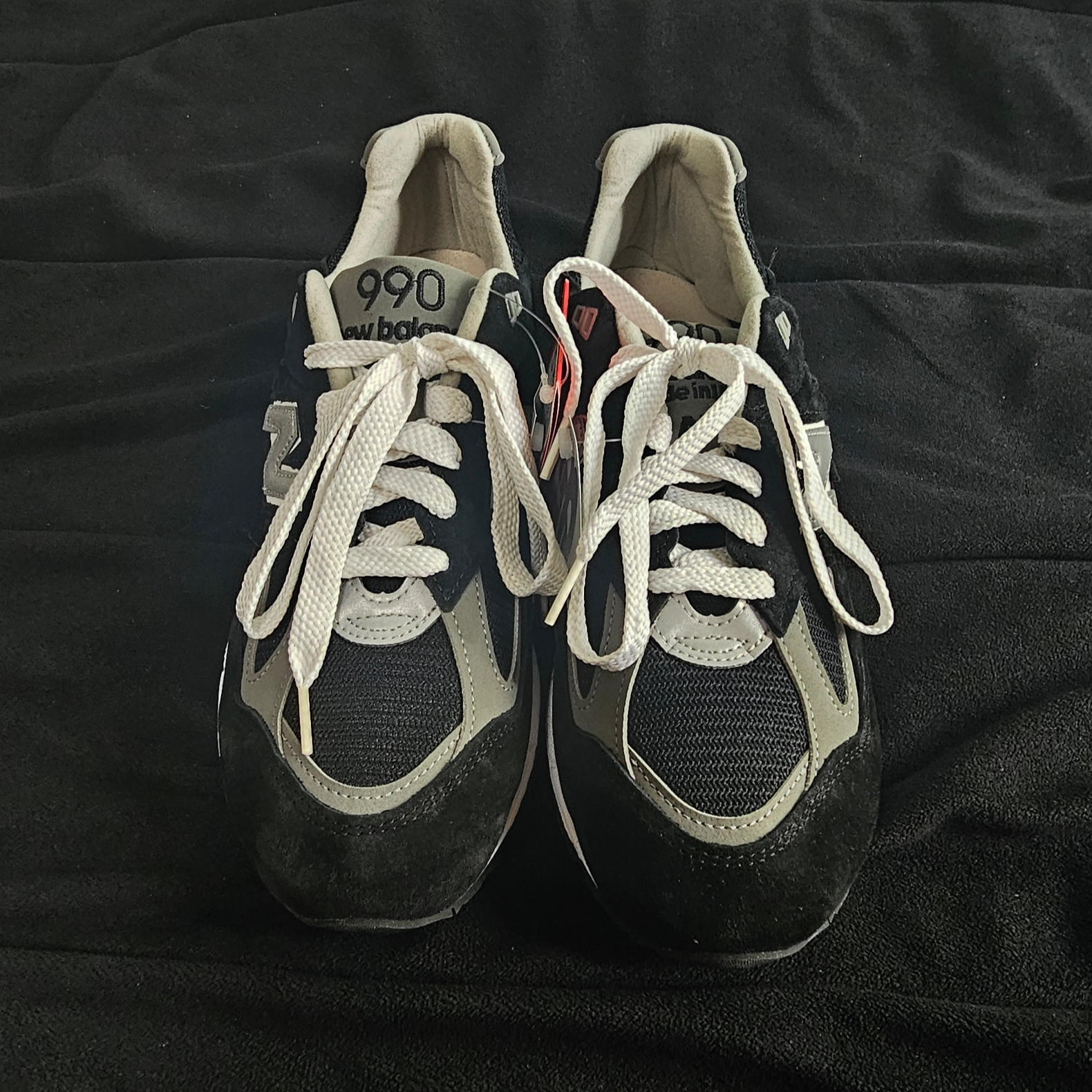 New Balance 990v2 Made in USA Black 착용 스타일 - 2