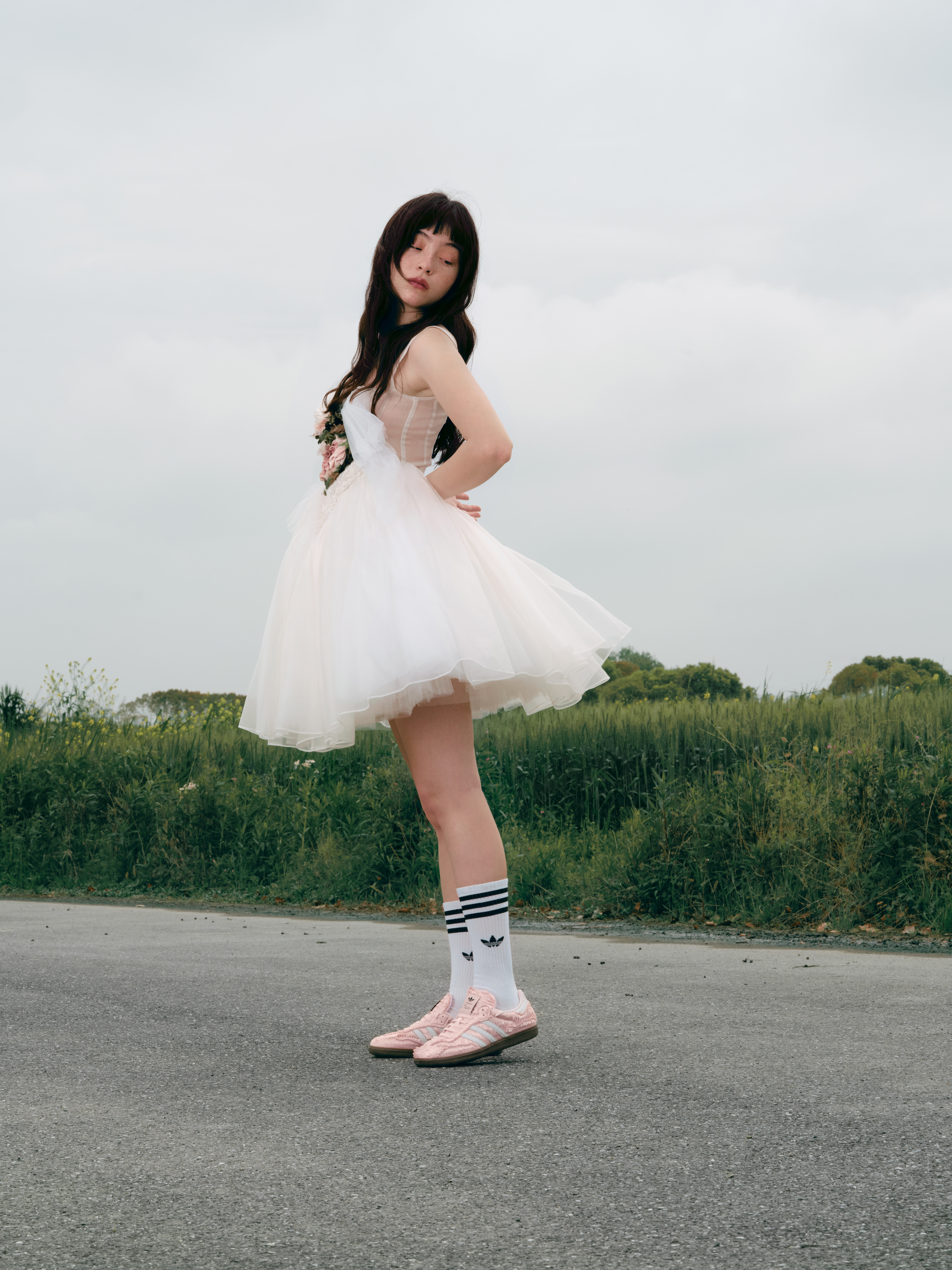 Caroline Hu x Adidas Women Samba Satin Pink - 24FW, Caroline Hu x Adidas Women Samba Lace Black - 24FW 착용 스타일 - 2