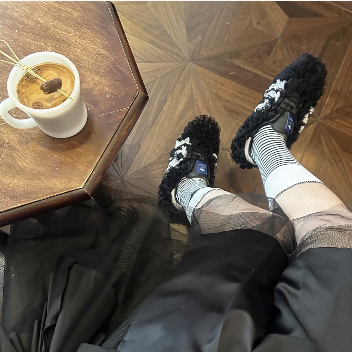 Caroline Hu x Adidas Women Samba Lace Black - 24FW 착용 스타일 - 2