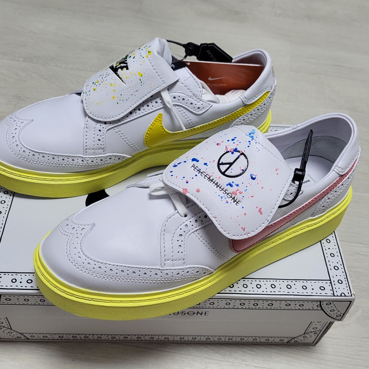 Nike x Peaceminusone Kwondo1 White 착용 스타일 - 1