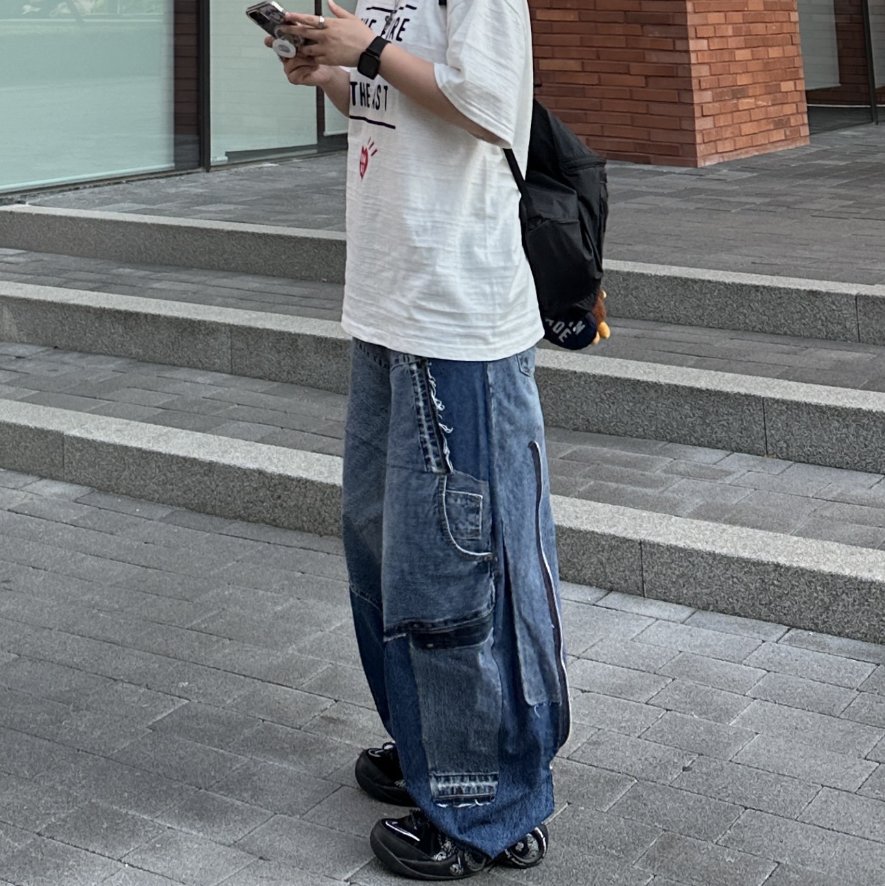 Arc'teryx Heliad 15 Backpack Black, Nike x Supreme Air Zoom Flight 95 SP Black 착용 스타일 - 2