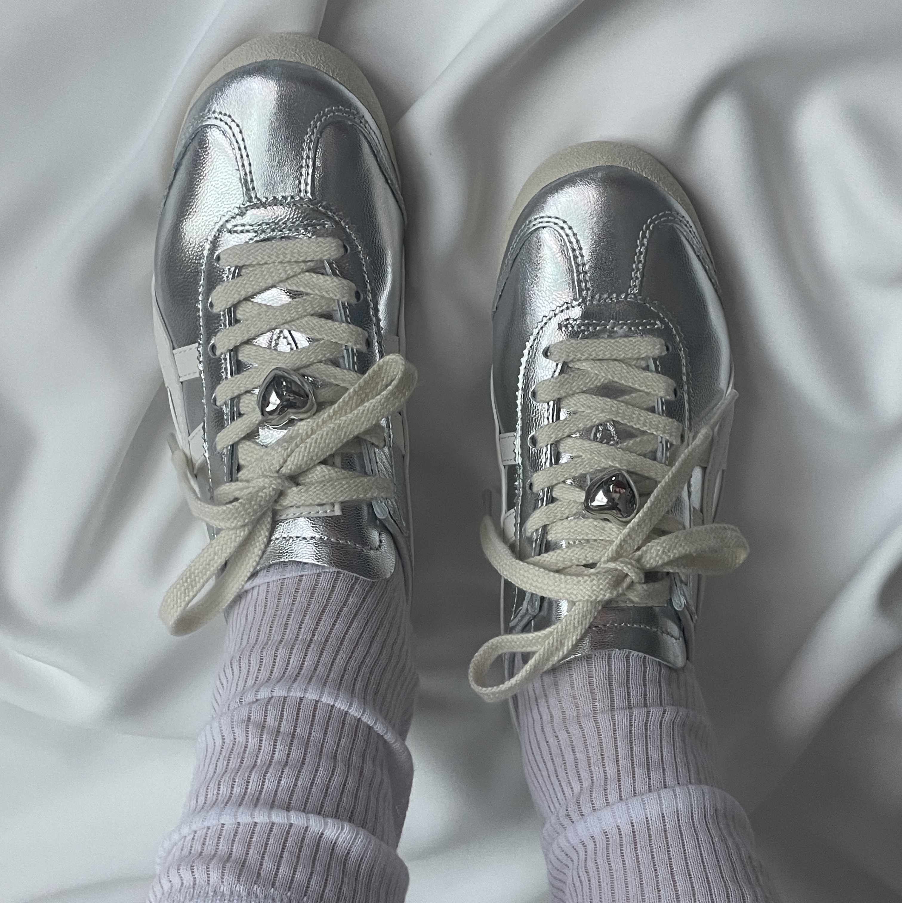 Onitsuka Tiger Mexico 66 Silver Off White 착용 스타일 - 1