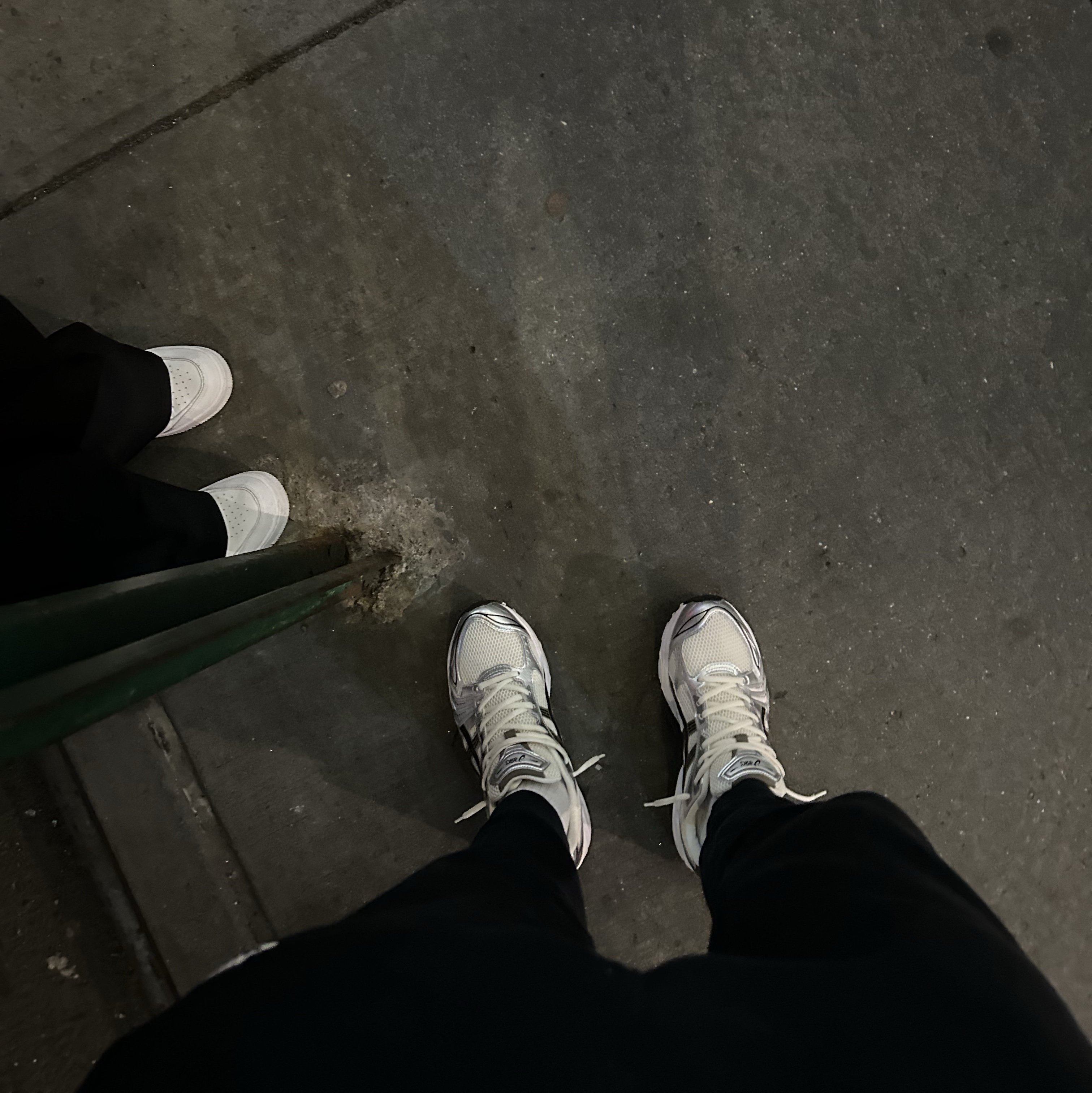 Asics Gel-Kayano 14 Cream Black 착용 스타일