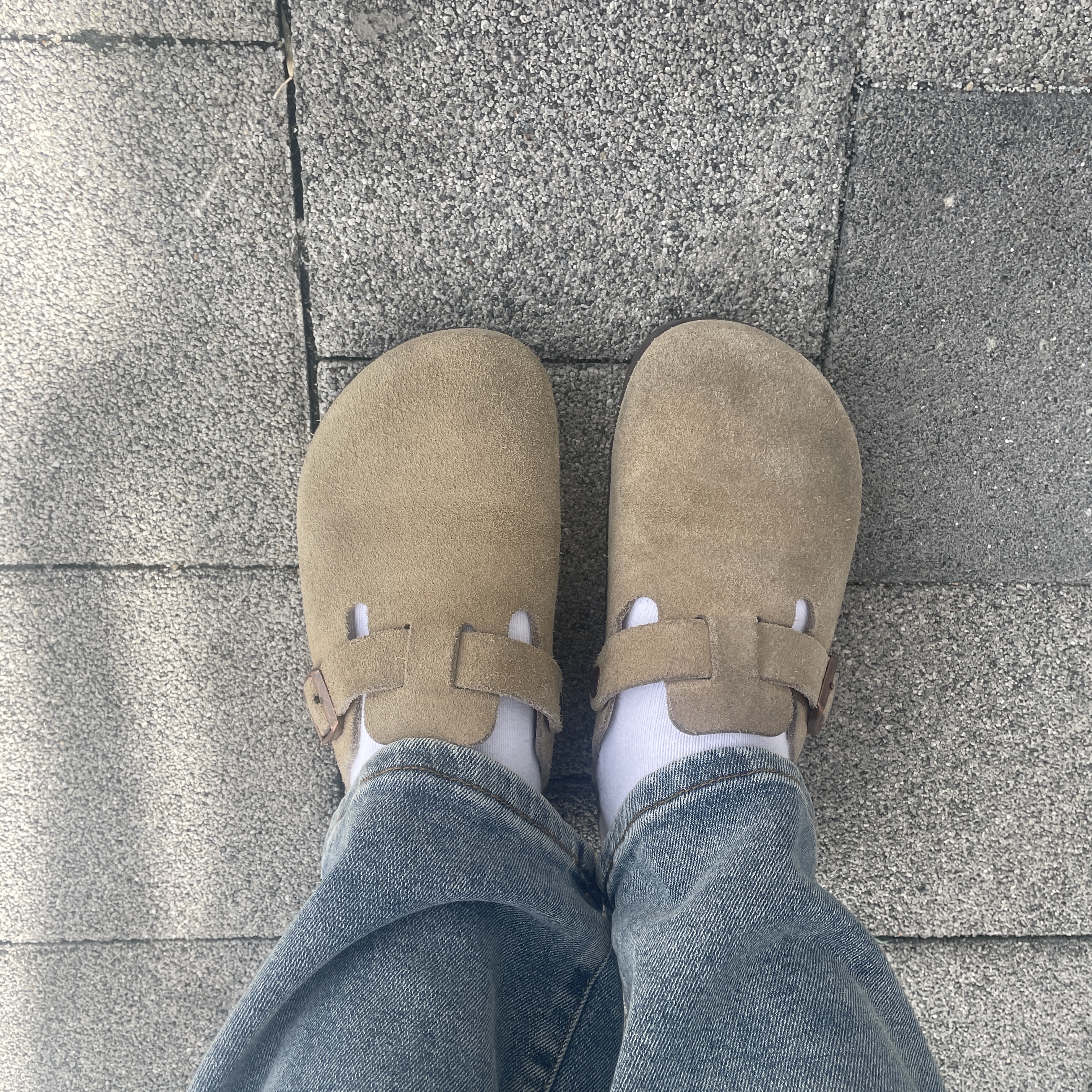 Birkenstock Boston Soft Footbed Taupe - Regular 착용 스타일