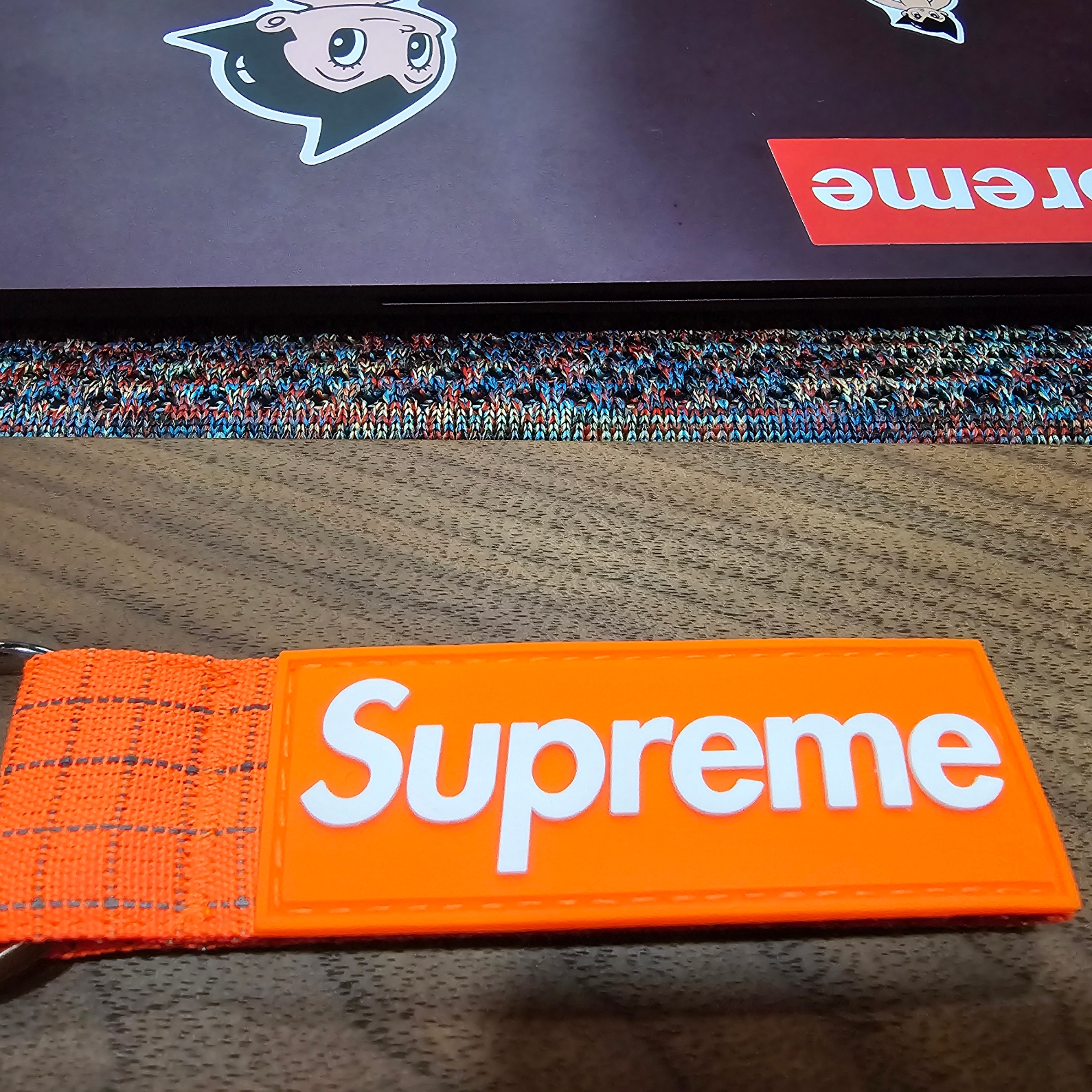 Supreme Ripstop Keychain Orange - 24SS 착용 스타일