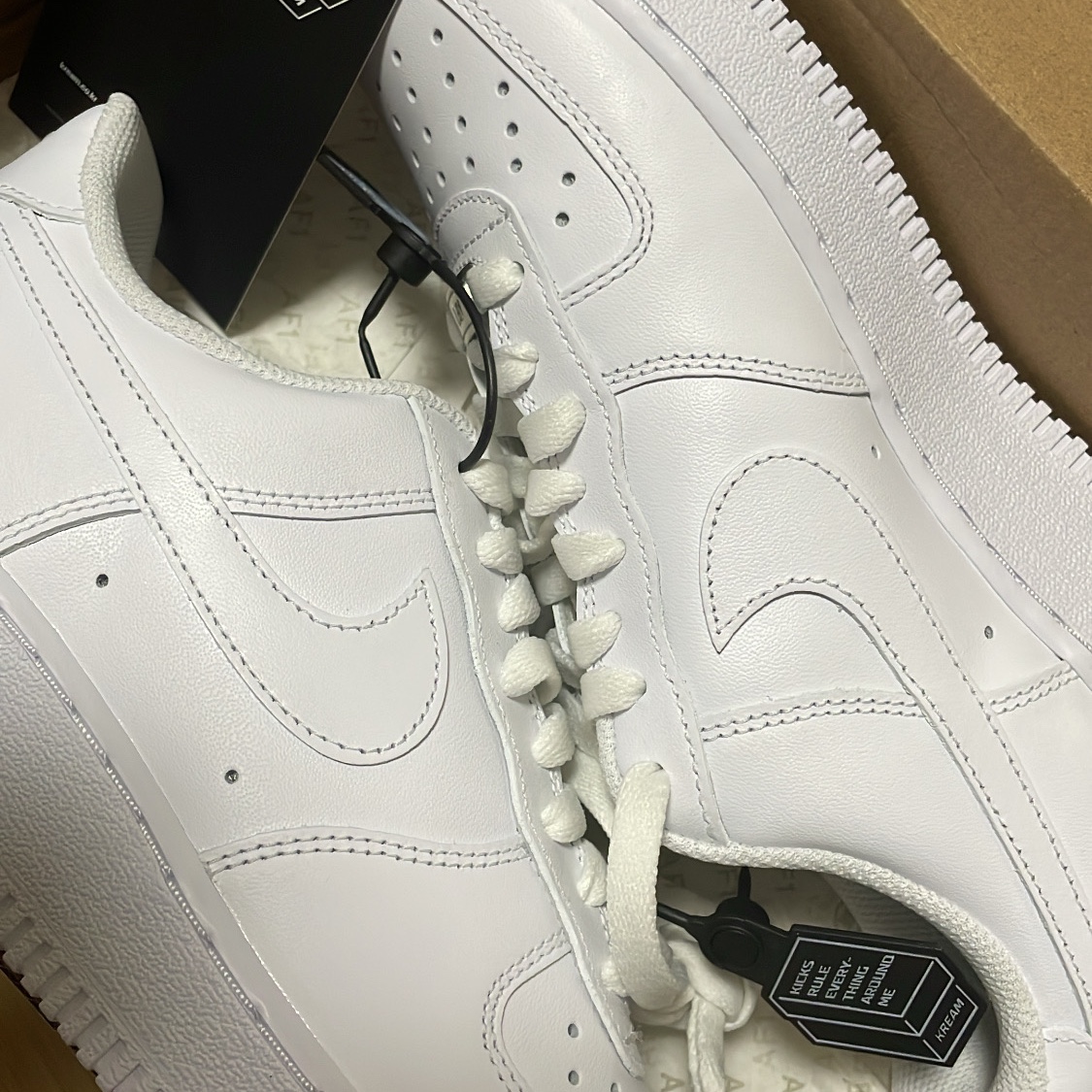 Nike Air Force 1 '07 Low White 착용 스타일