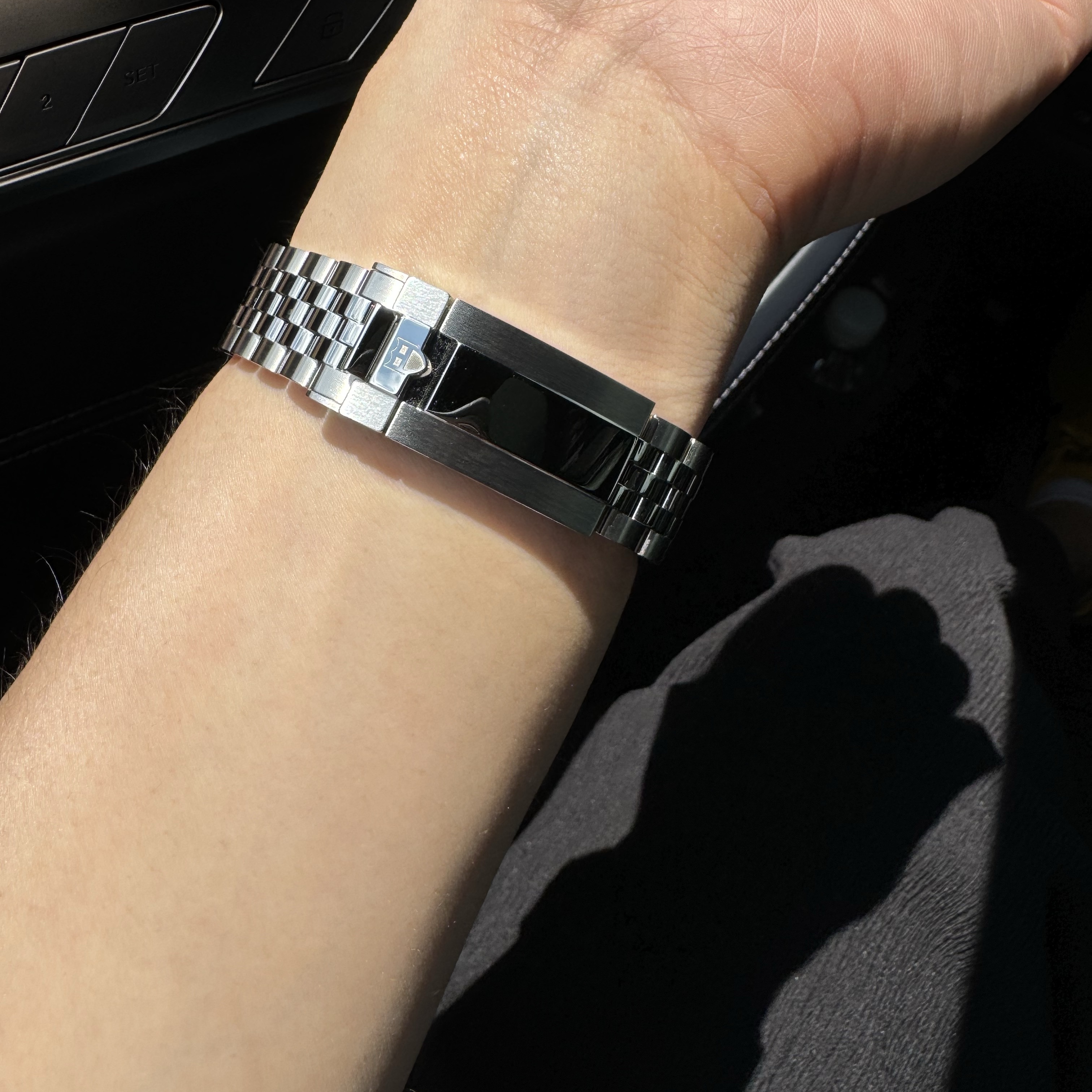 Tudor Black Bay Steel Bracelet Black 착용 스타일 - 2