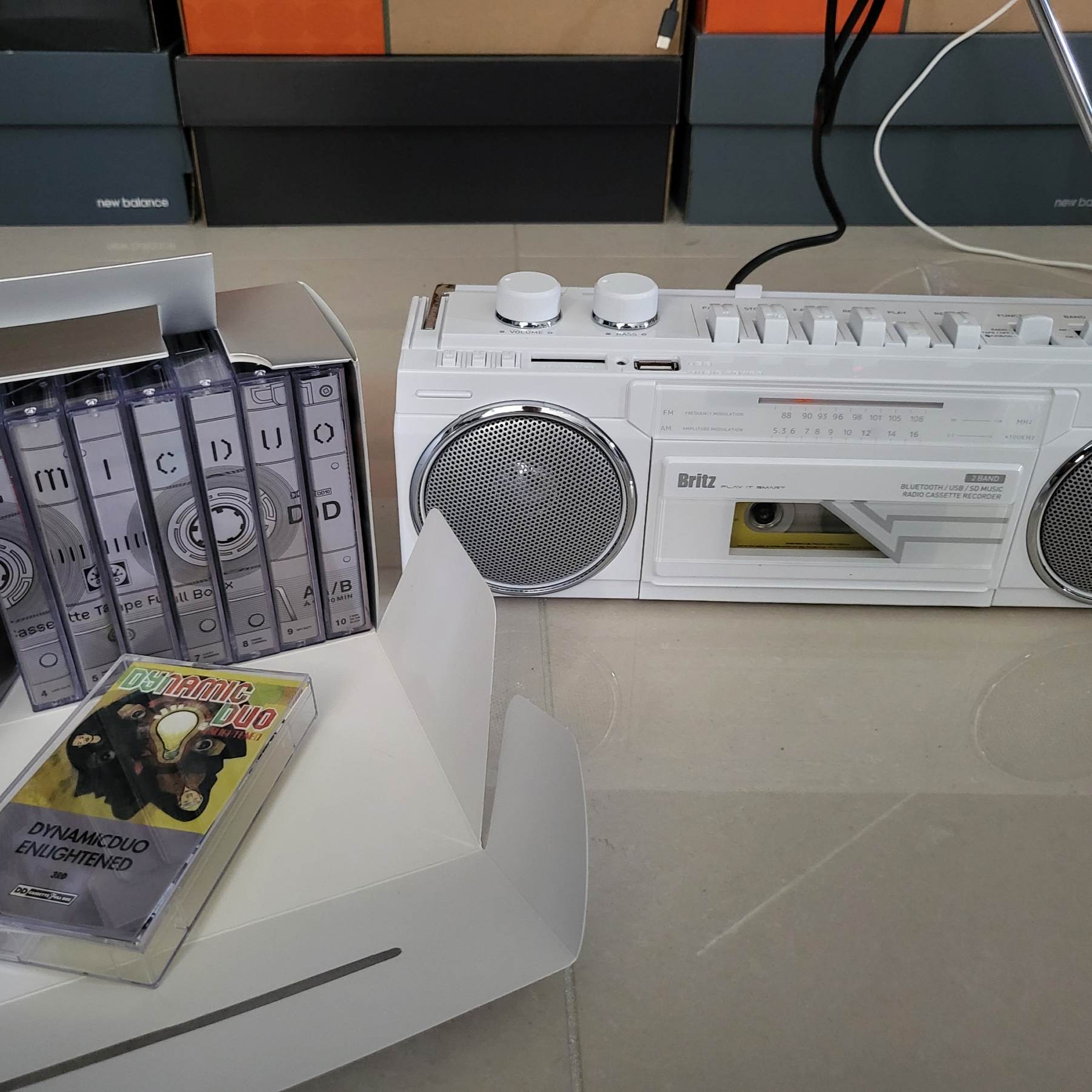 Dynamicduo Cassette Tape Full Box 착용 스타일 - 2
