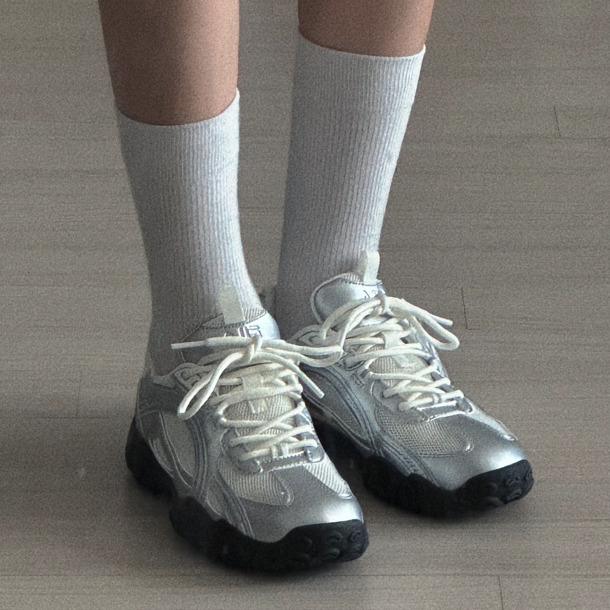 Fila Echappe MS Silver Moon 착용 스타일 - 2