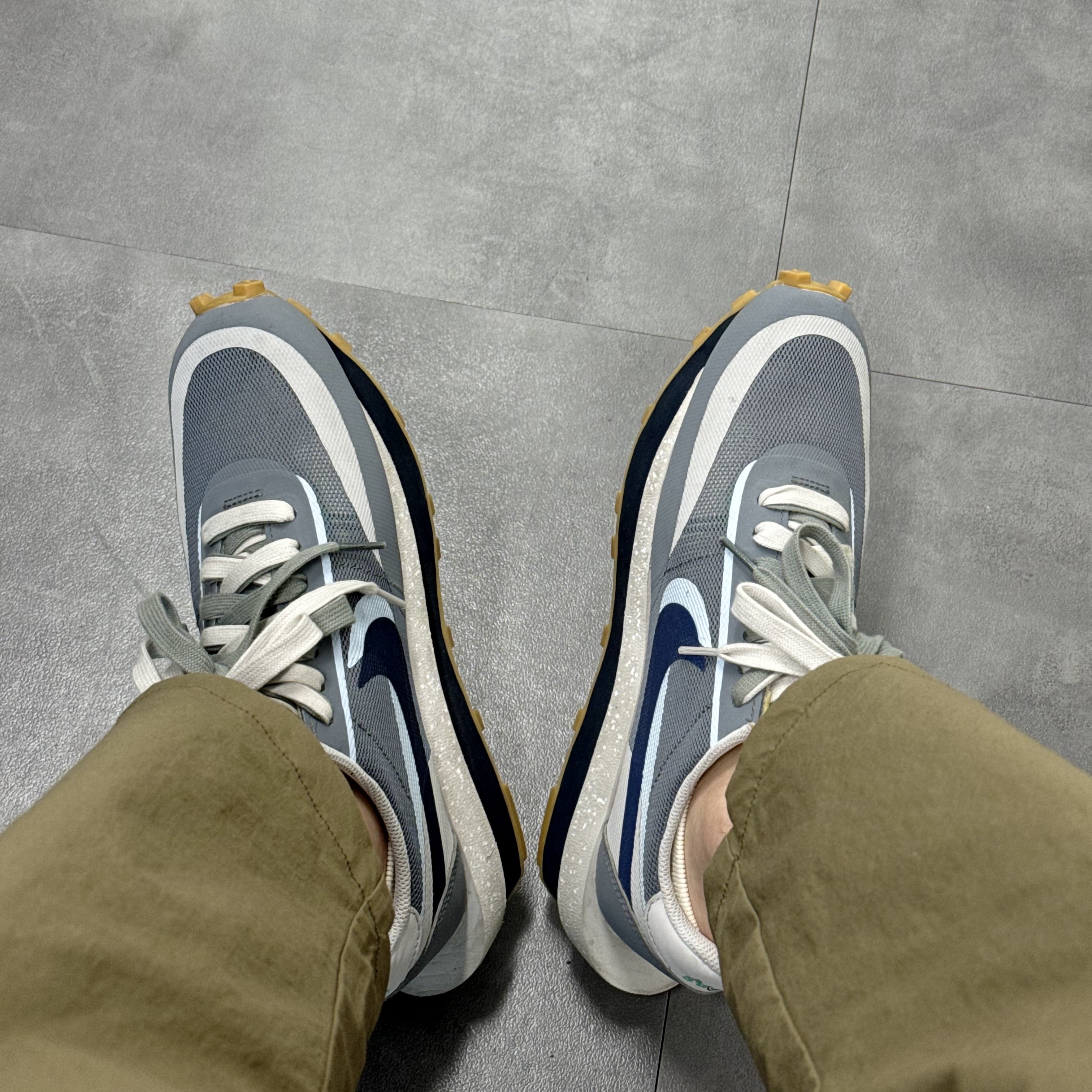 Nike x Sacai x Clot LDWaffle Cool Grey 착용 스타일