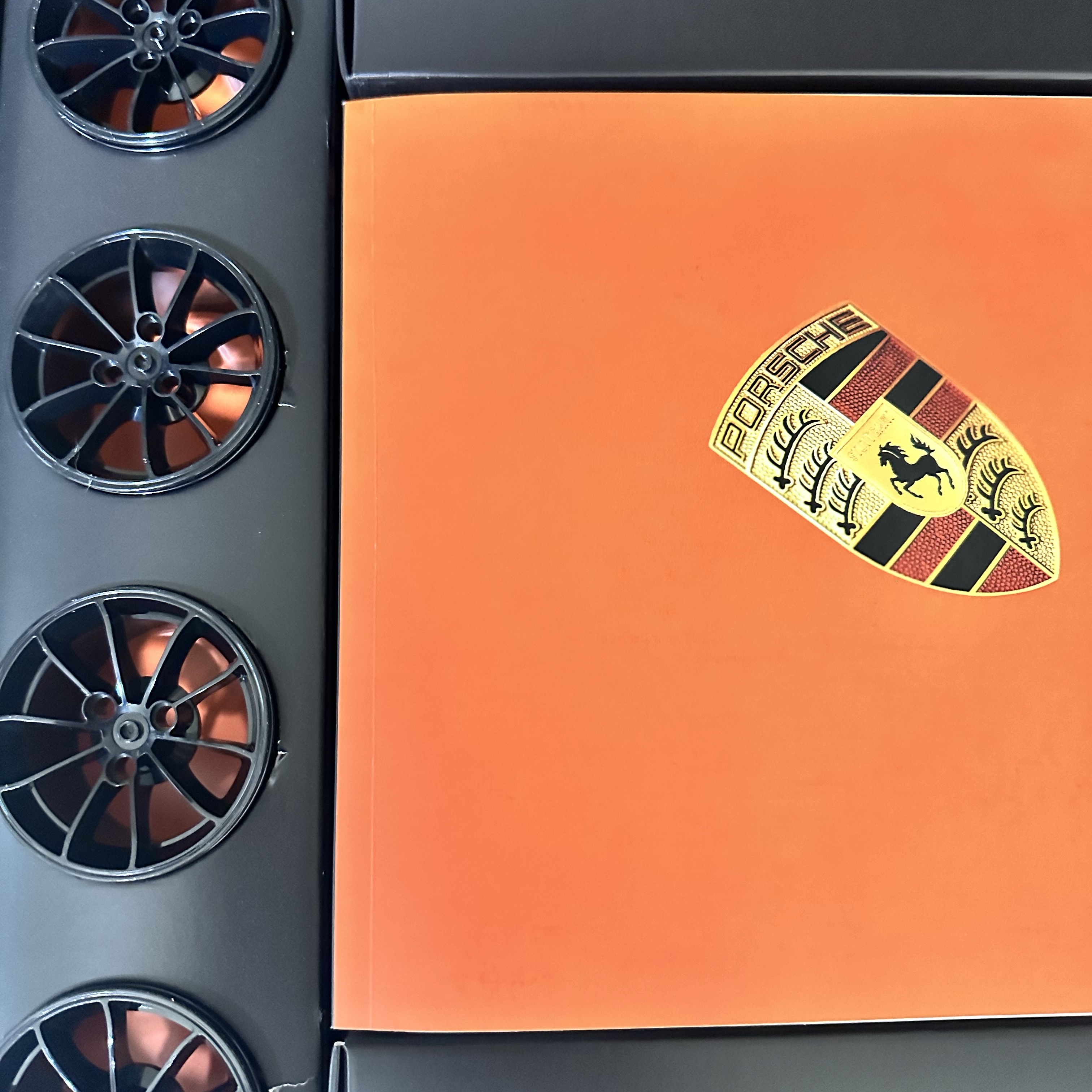 Lego Porsche 911 GT3 RS 착용 스타일
