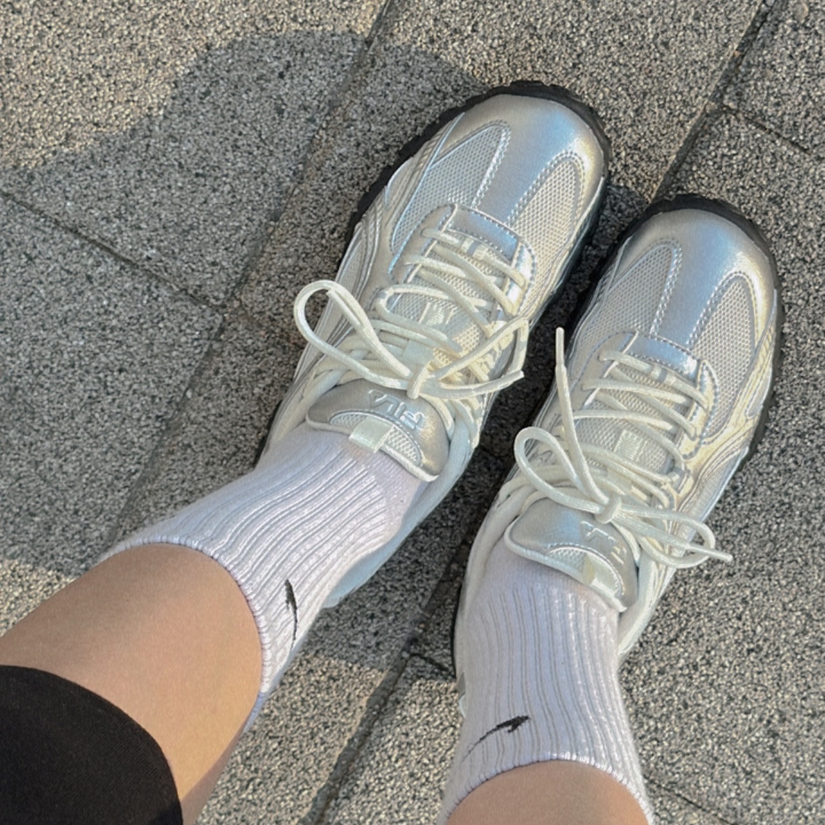 Fila Echappe MS Silver Moon 착용 스타일 - 3