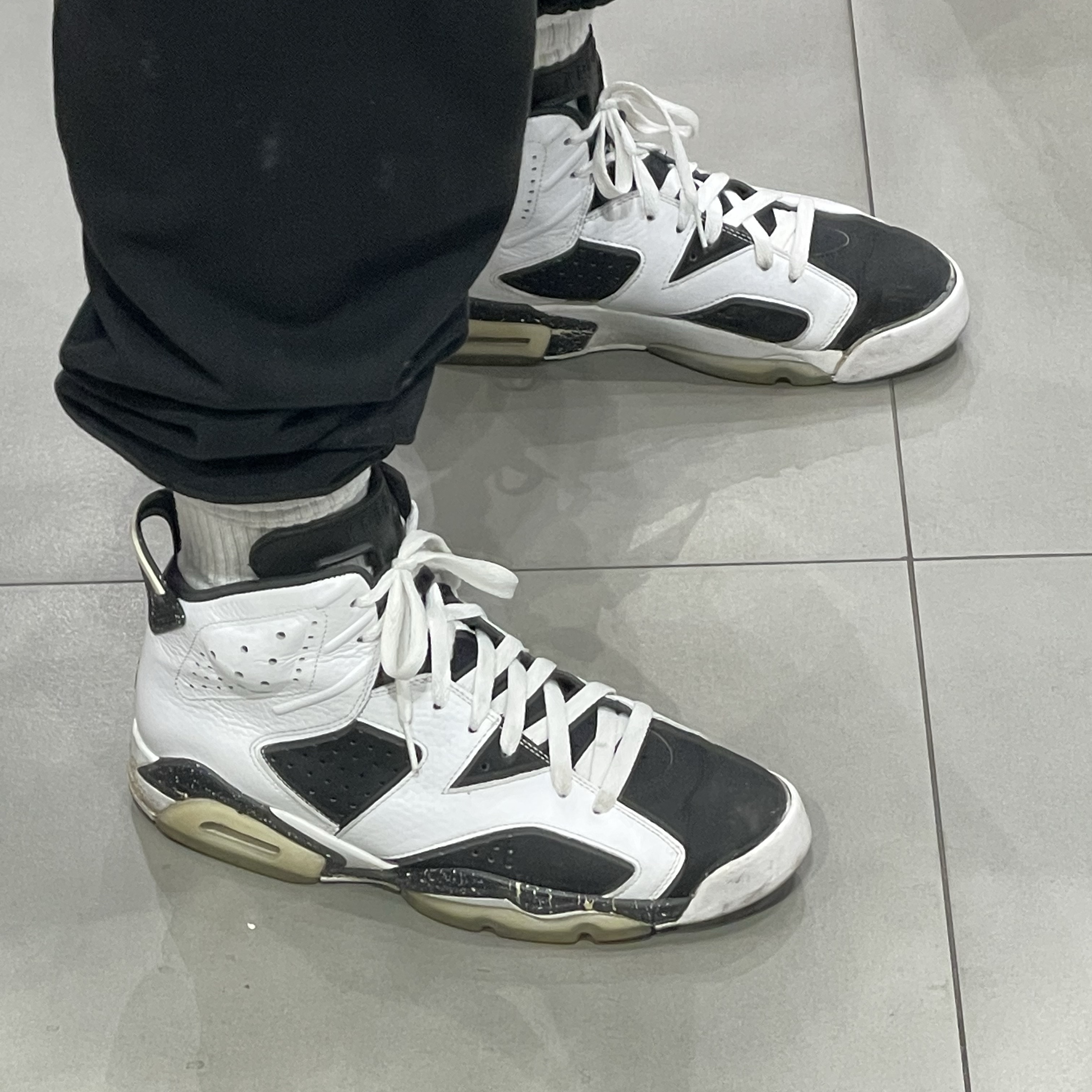 Jordan 6 Retro White and Black, Jordan 6 Retro Oreo 착용 스타일